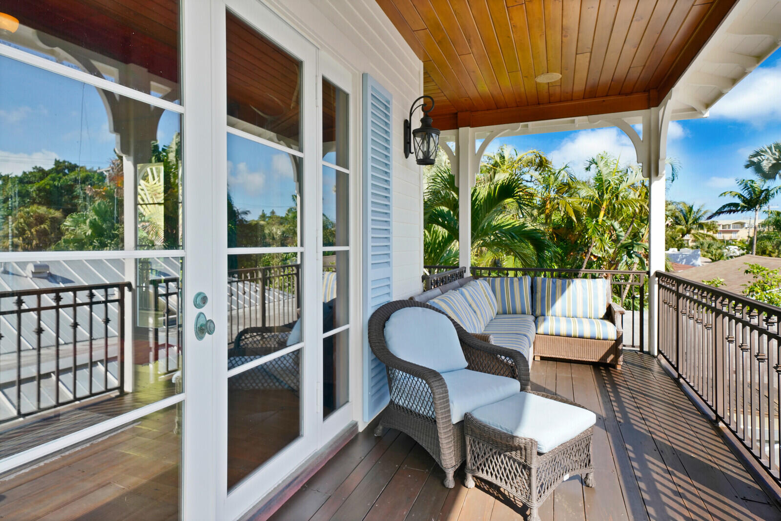 137 S Oak, Lantana FL 33462