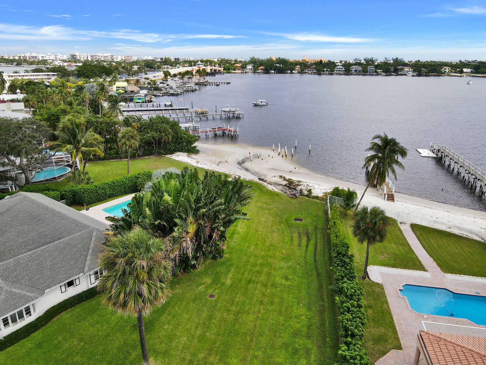 137 S Oak, Lantana FL 33462