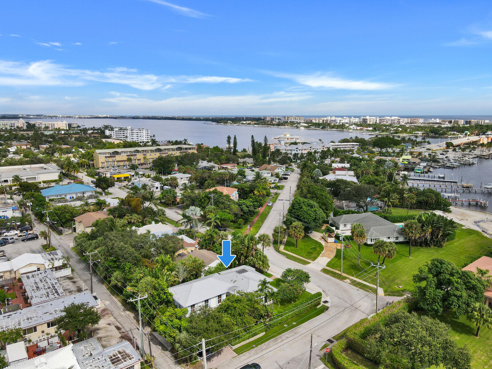 137 S Oak, Lantana FL 33462