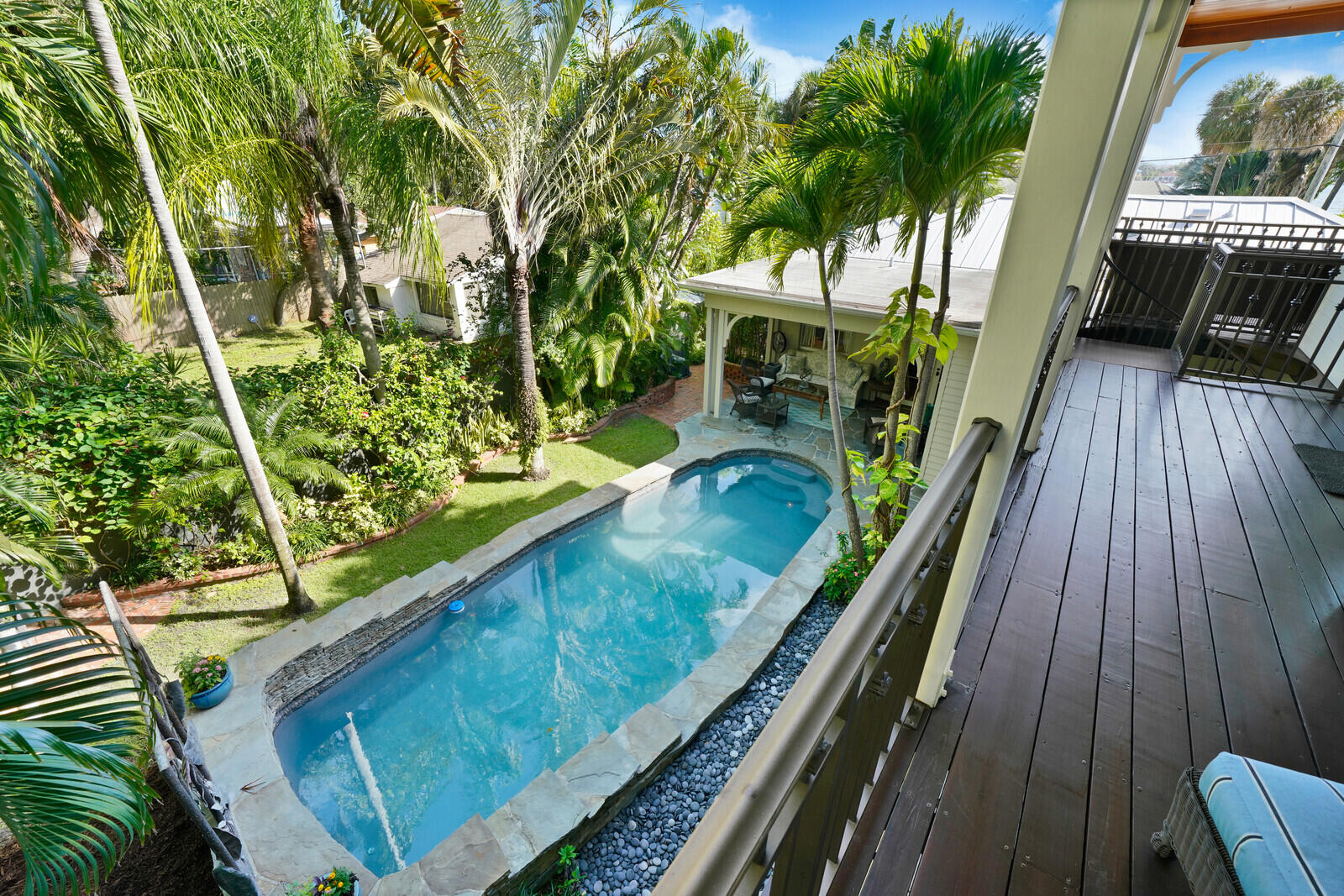 137 S Oak, Lantana FL 33462