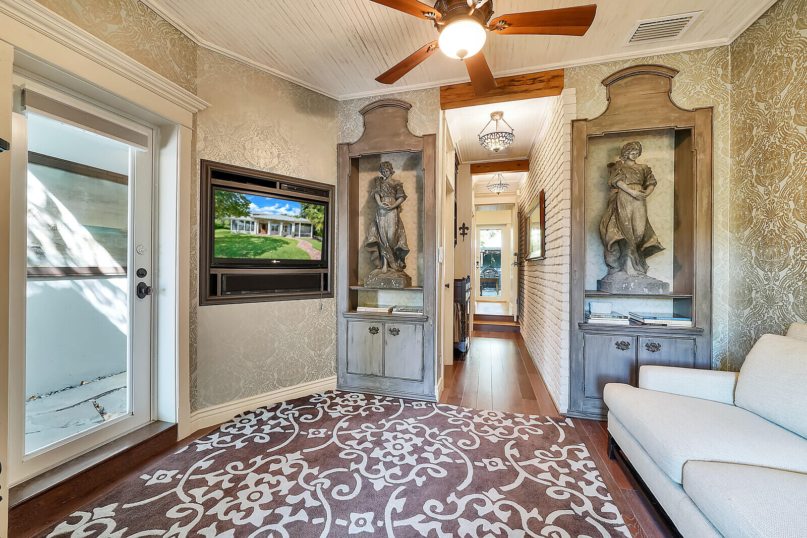 137 S Oak, Lantana FL 33462