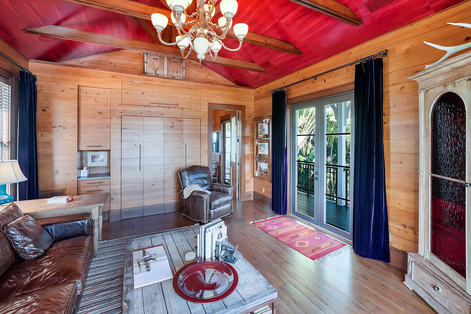 137 S Oak, Lantana FL 33462