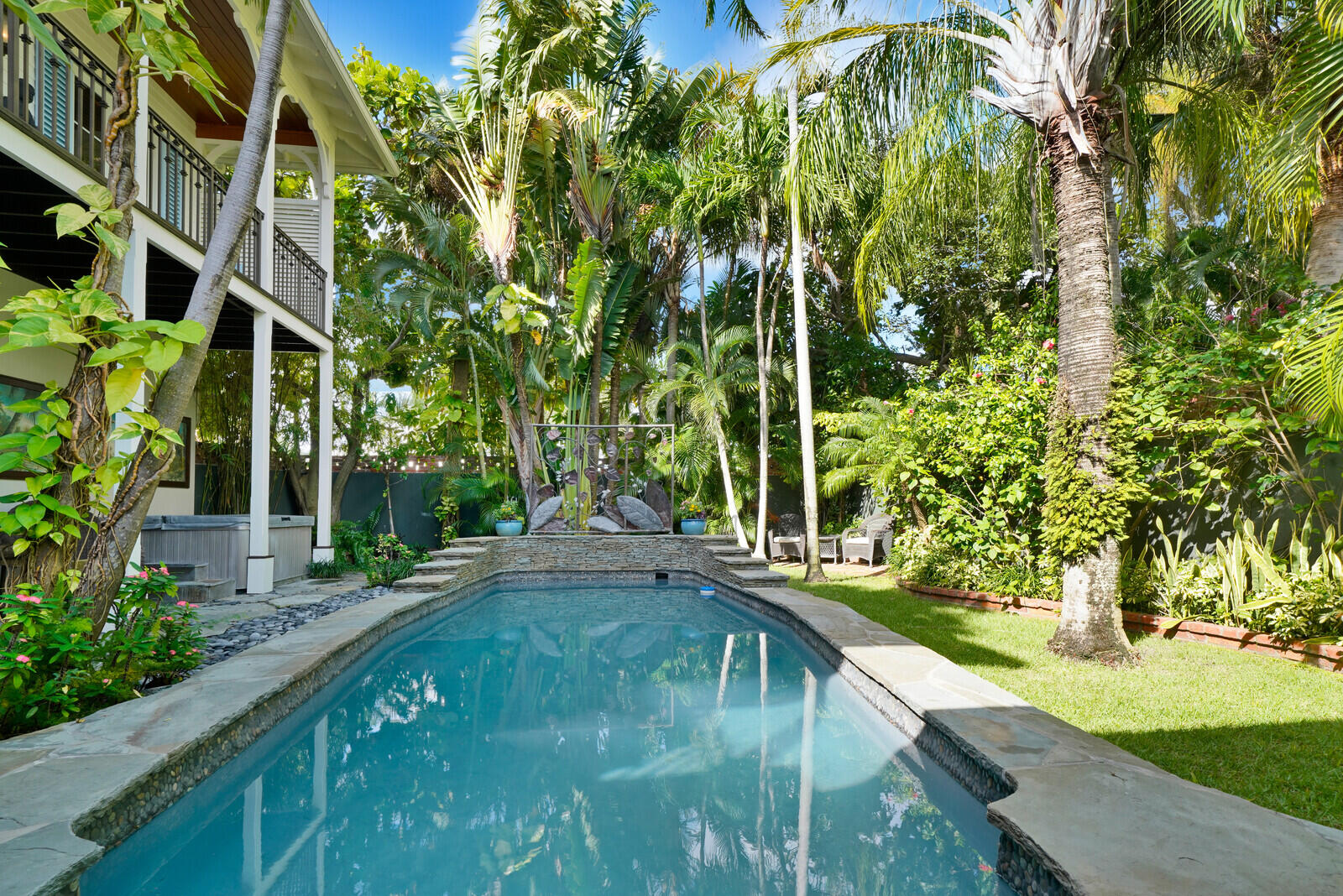137 S Oak, Lantana FL 33462