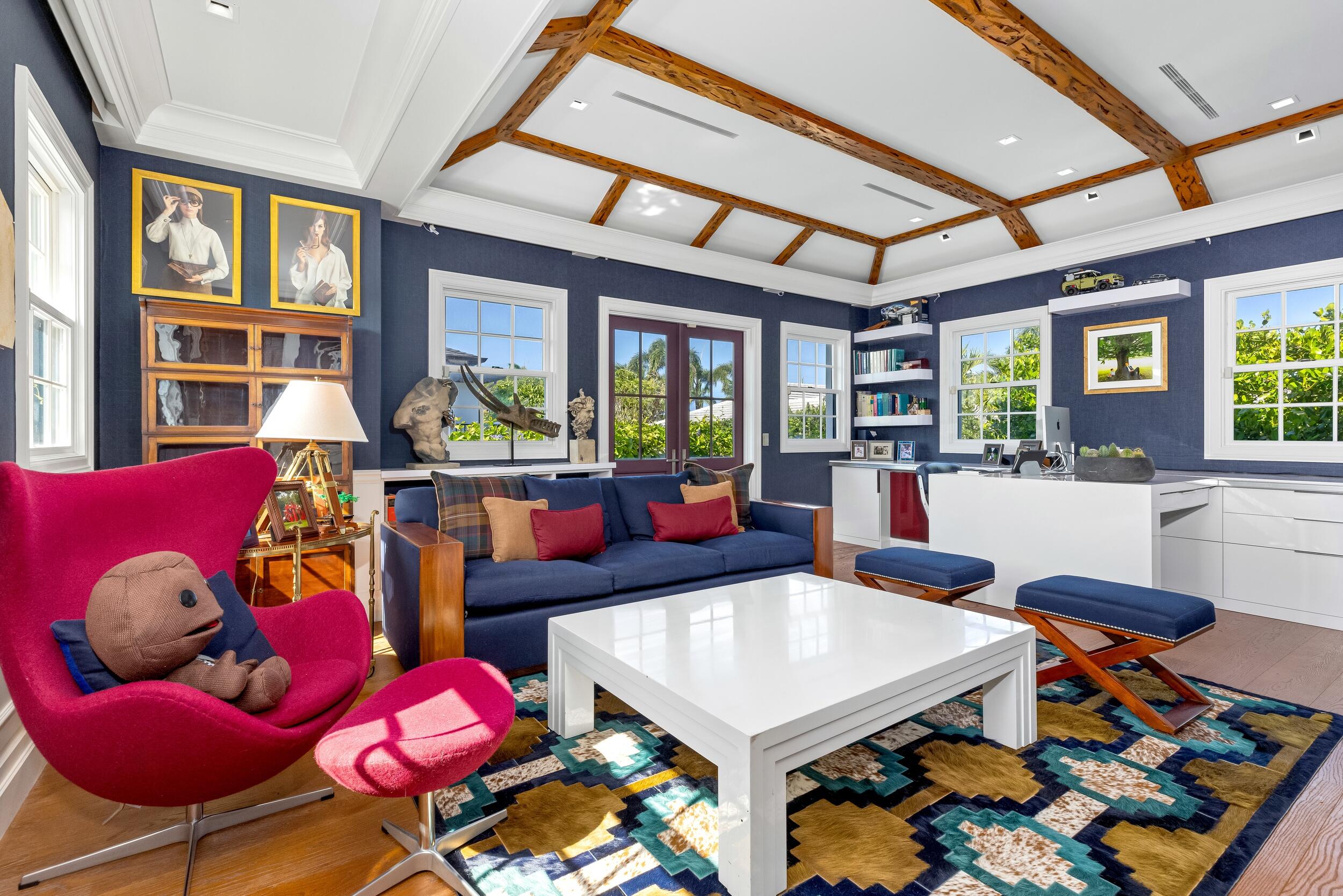 1053 N Lake, Palm Beach FL 33480