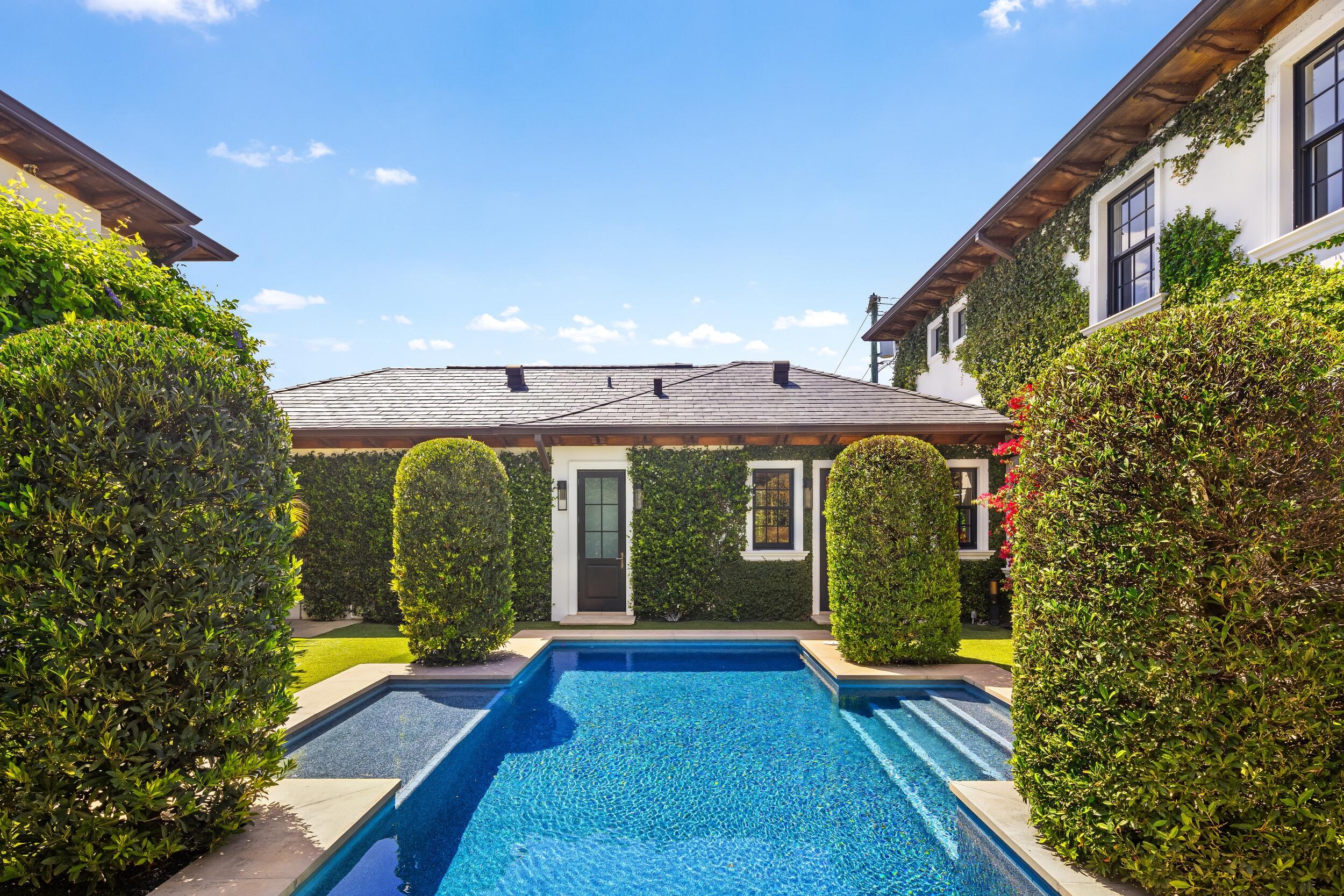 1053 N Lake, Palm Beach FL 33480