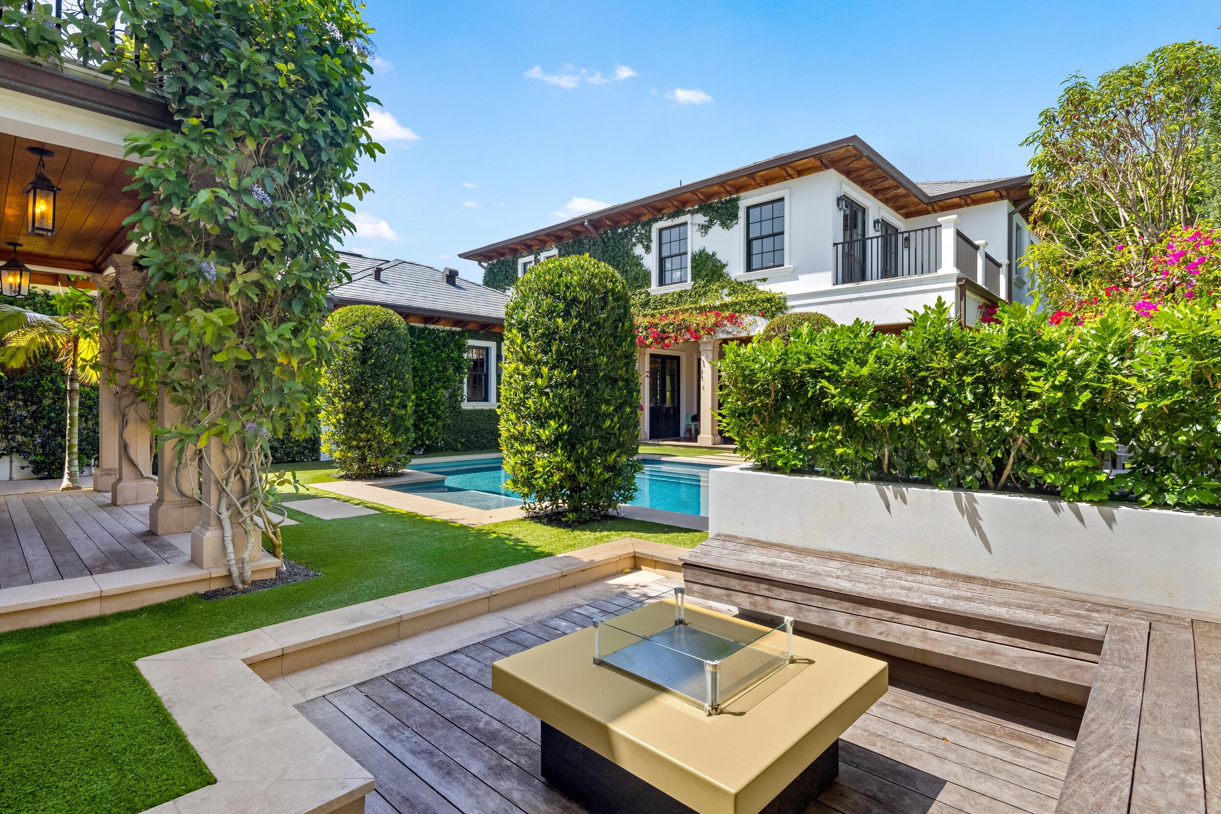 1053 N Lake, Palm Beach FL 33480