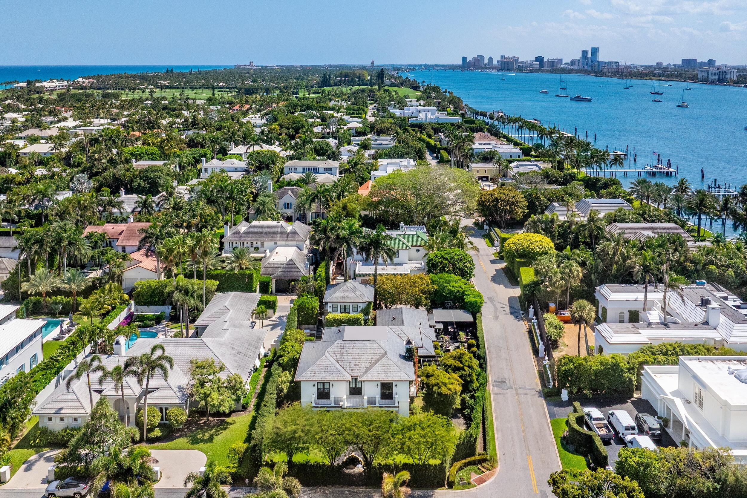 1053 N Lake, Palm Beach FL 33480