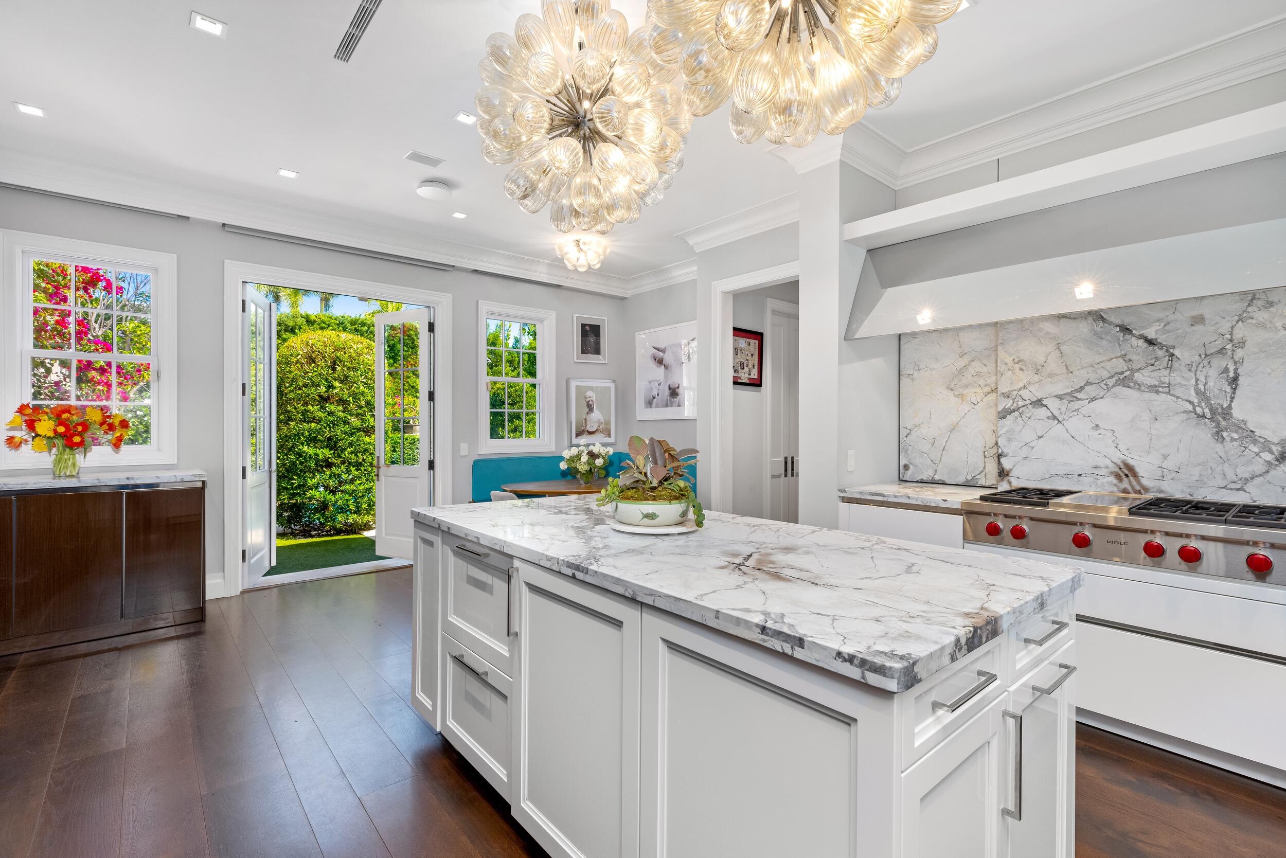1053 N Lake, Palm Beach FL 33480