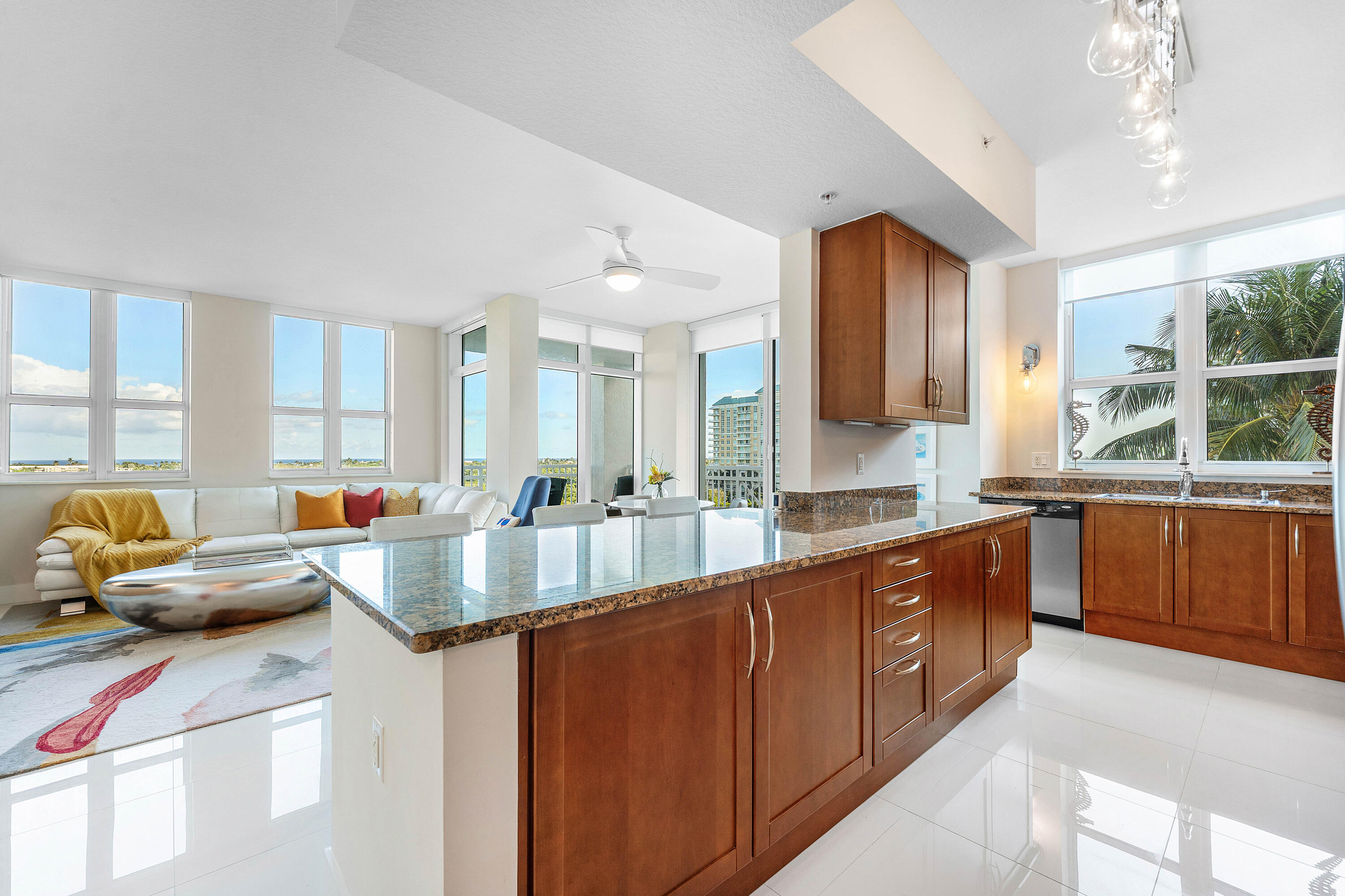450 N Federal #711, Boynton Beach FL 33435