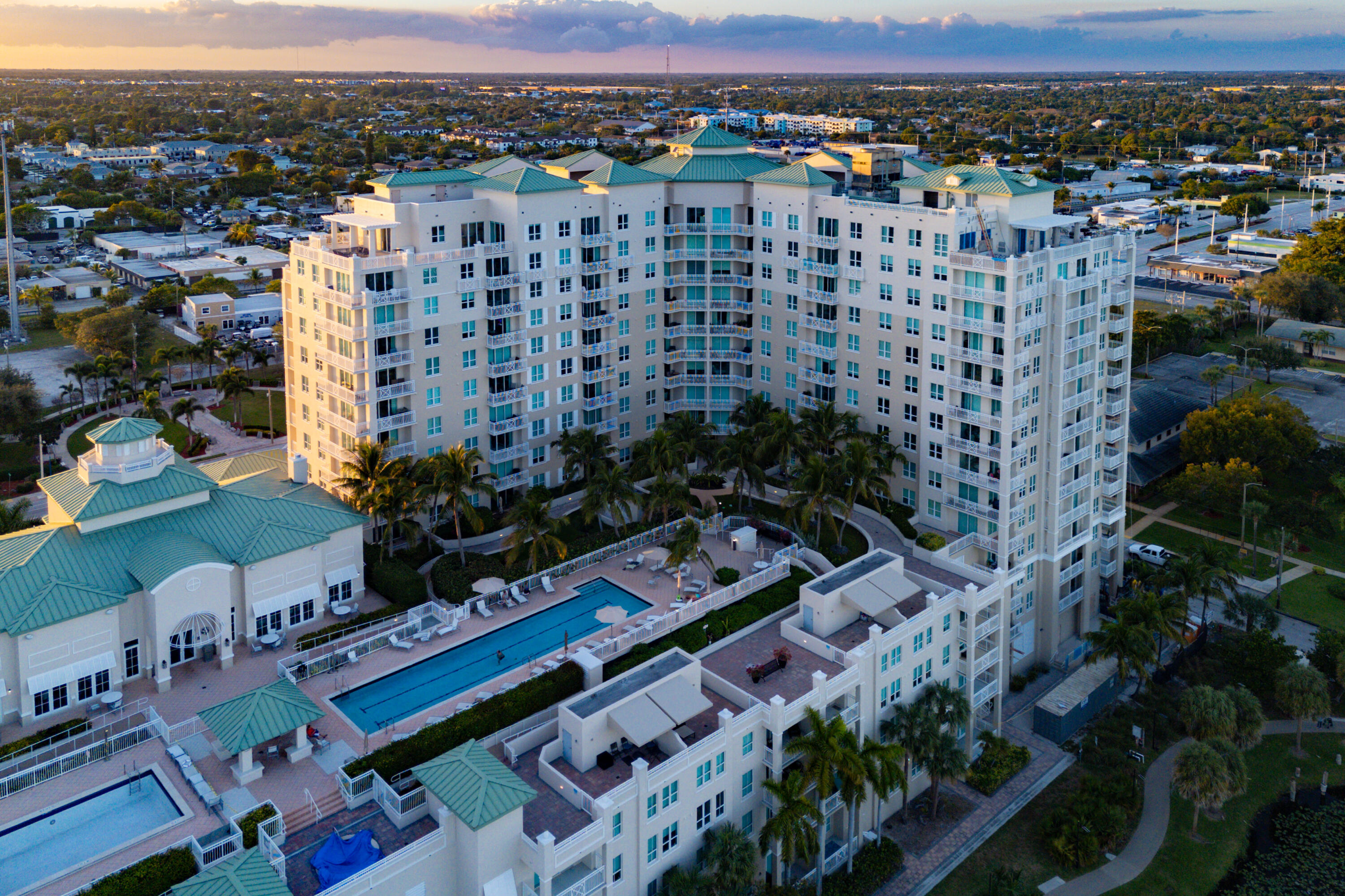 450 N Federal #711, Boynton Beach FL 33435