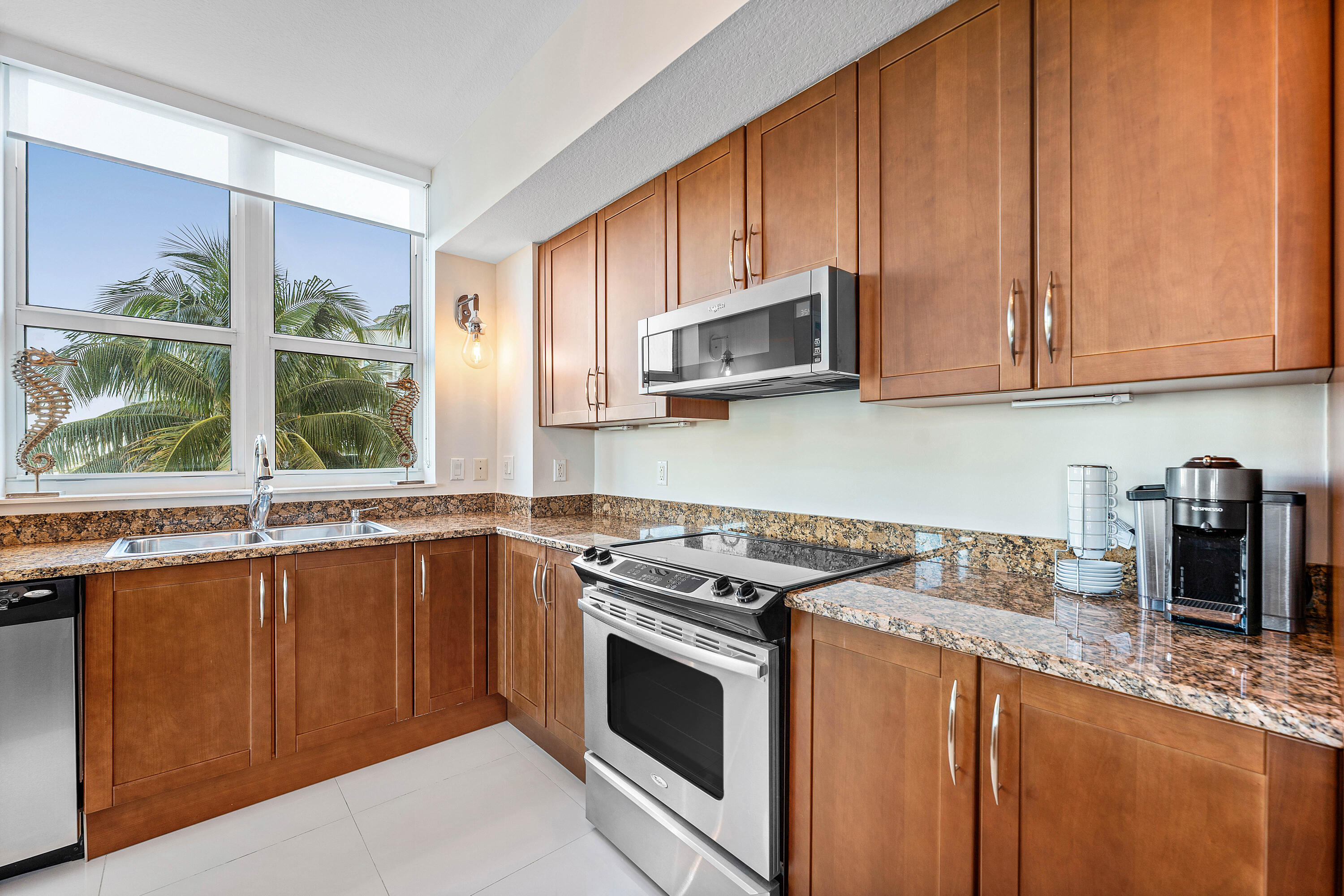 450 N Federal #711, Boynton Beach FL 33435