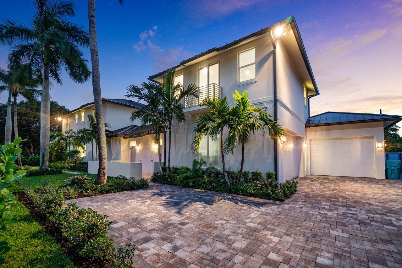 217 Gulfstream, Boynton Beach FL 33435