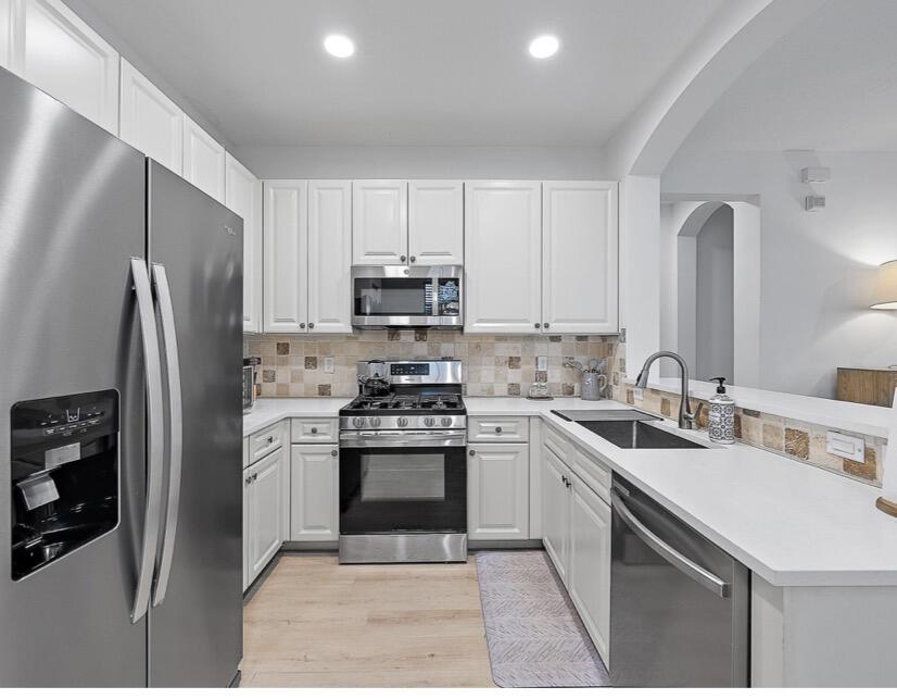 111 Evergrene, Palm Beach Gardens FL 33410