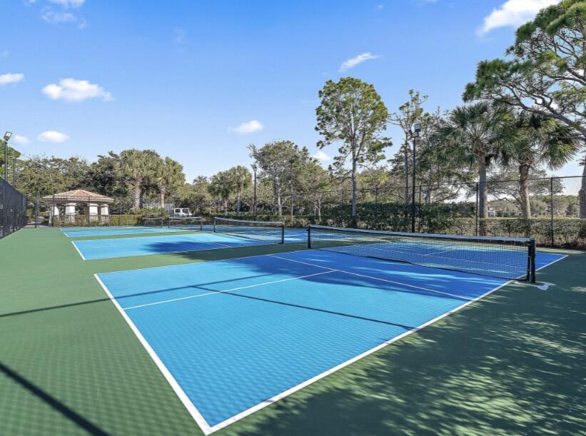 111 Evergrene, Palm Beach Gardens FL 33410