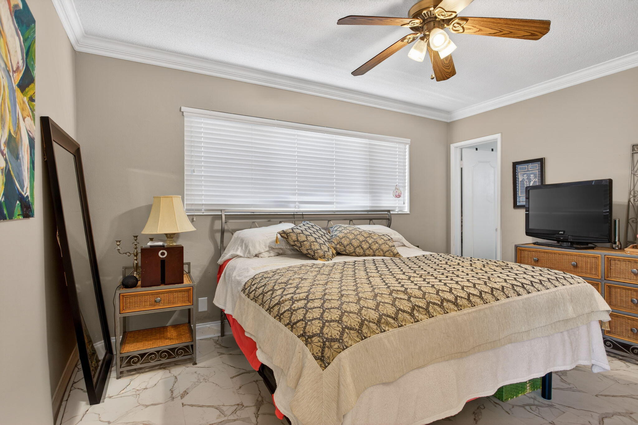 2311 NE 36th #2a, Lighthouse Point FL 33064