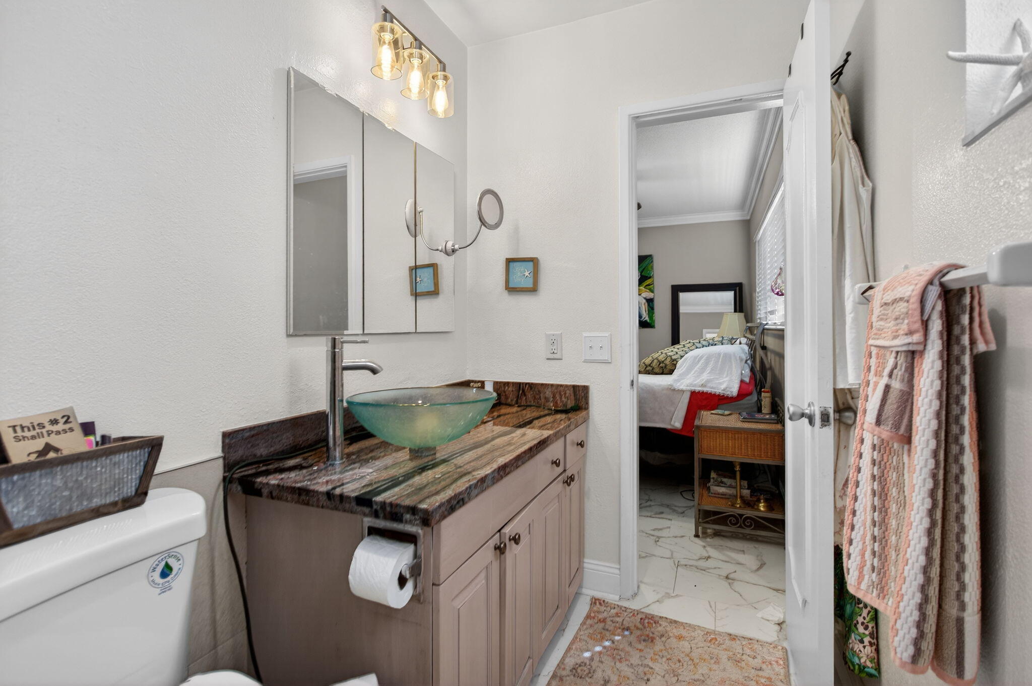 2311 NE 36th #2a, Lighthouse Point FL 33064