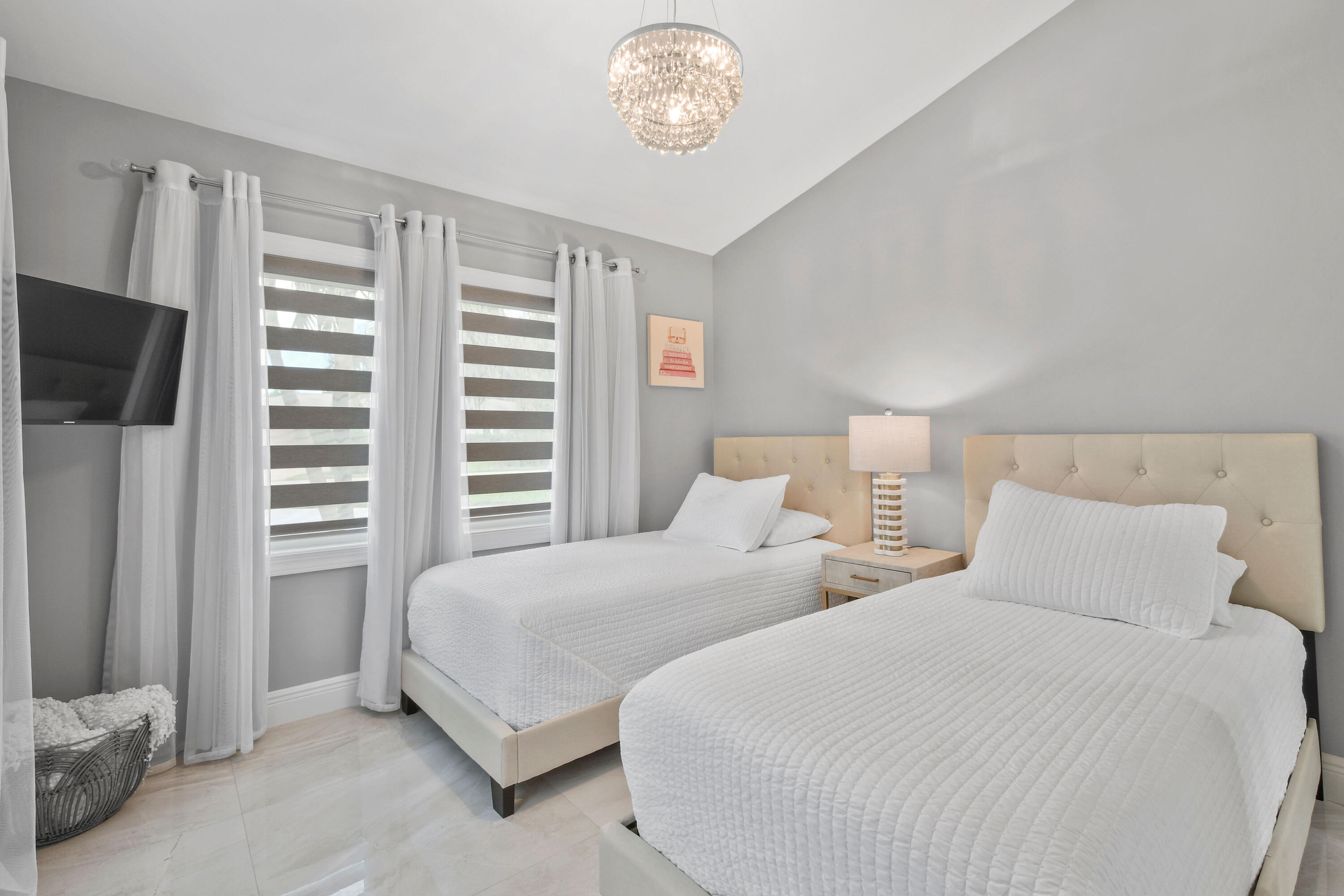 7101 W Lake, Lake Clarke Shores FL 33406