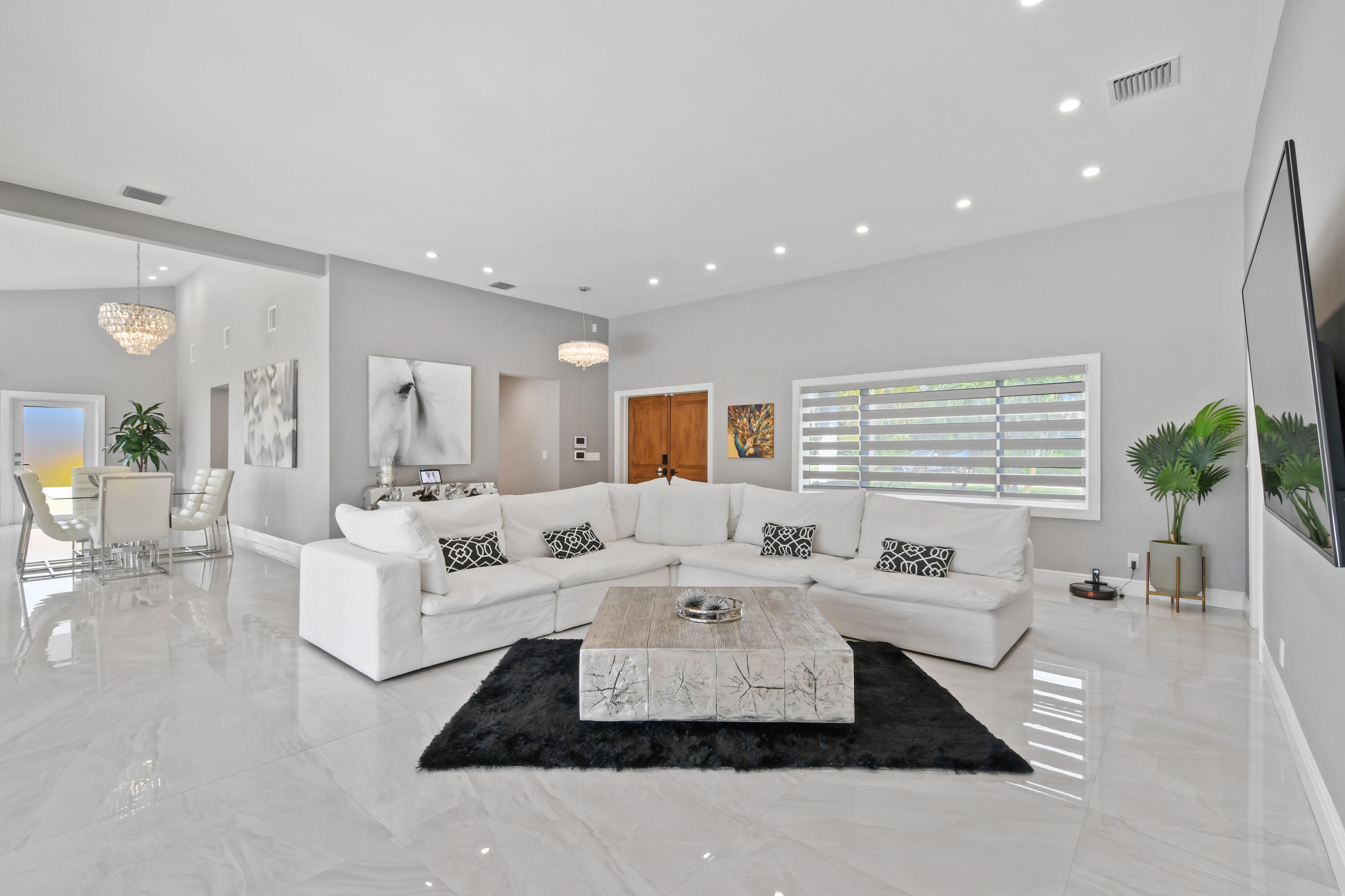 7101 W Lake, Lake Clarke Shores FL 33406