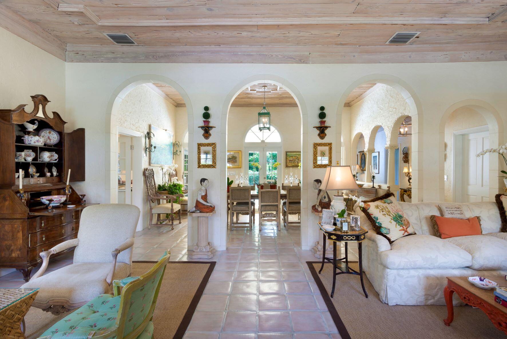 4210 Washington, West Palm Beach FL 33405