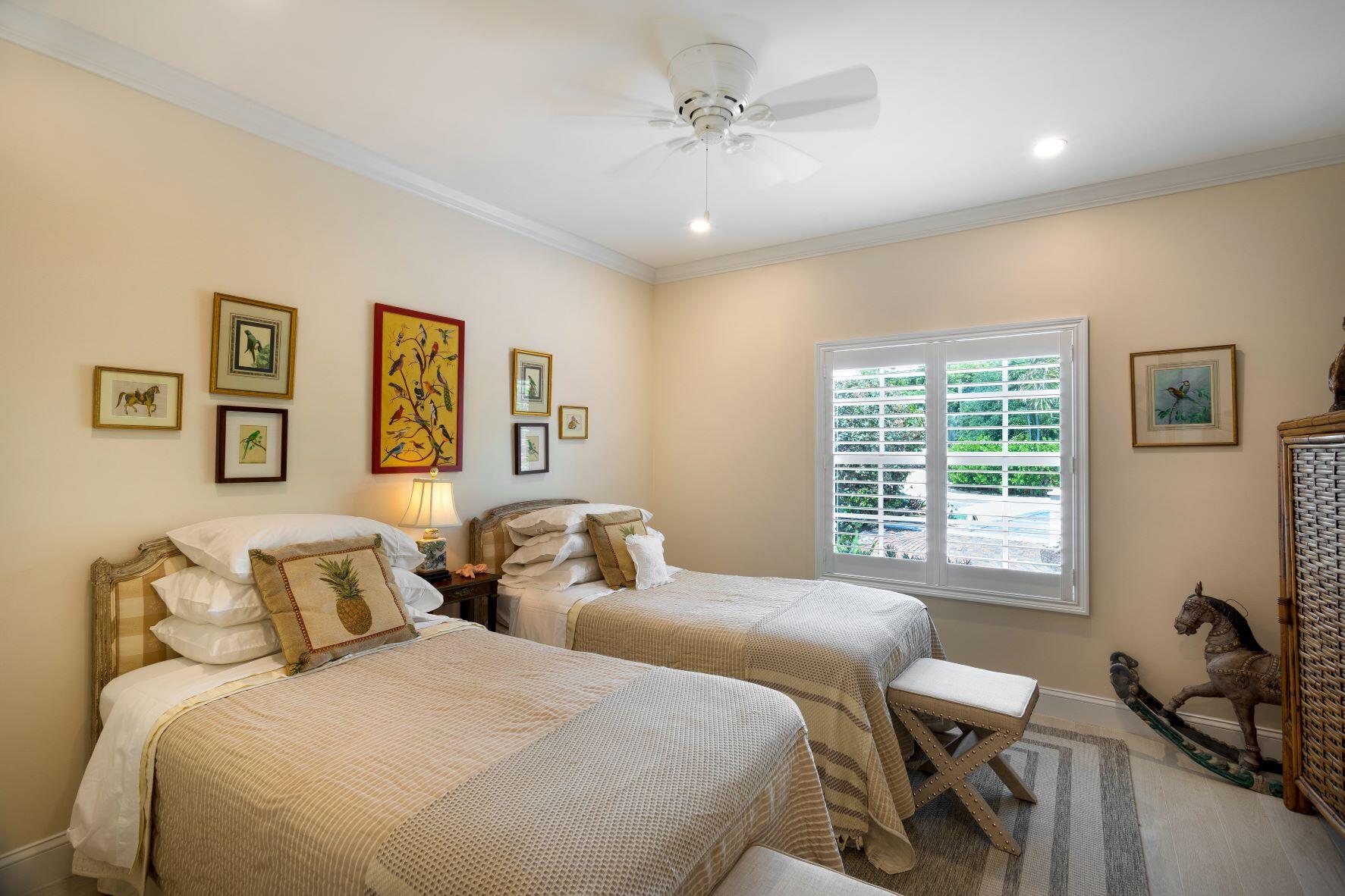 4210 Washington, West Palm Beach FL 33405