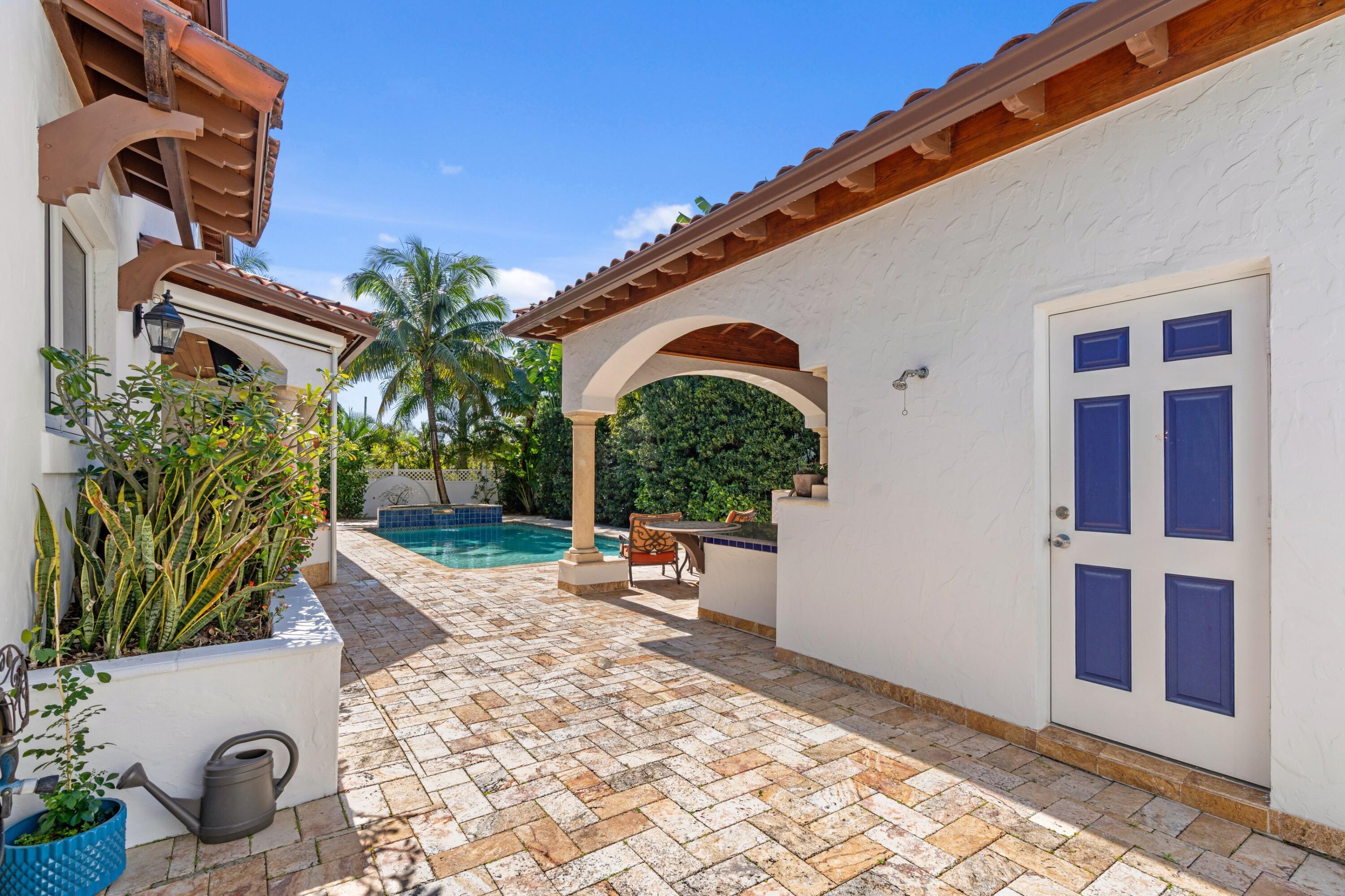 901 NW 4th, Boca Raton FL 33432