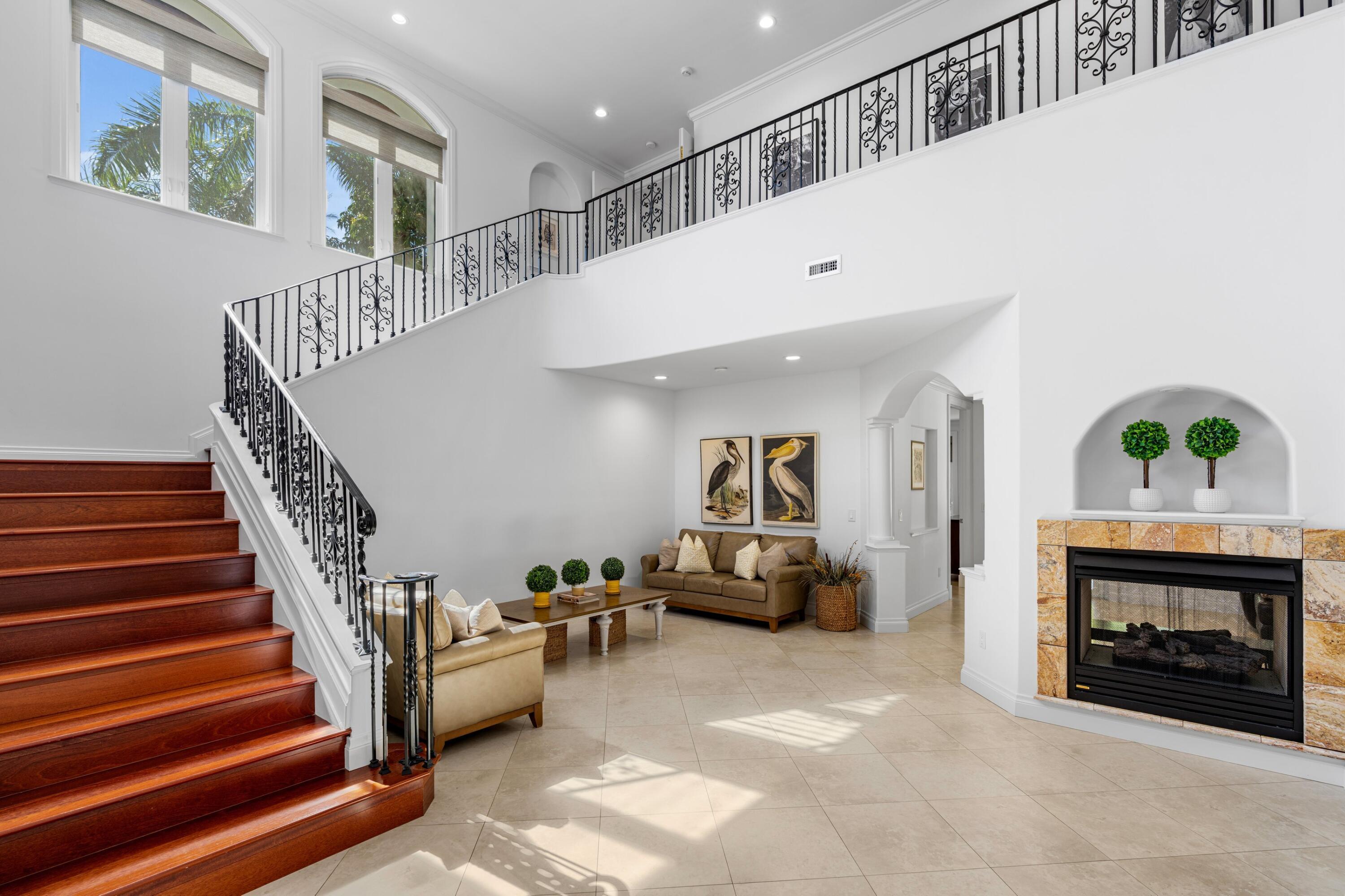 901 NW 4th, Boca Raton FL 33432
