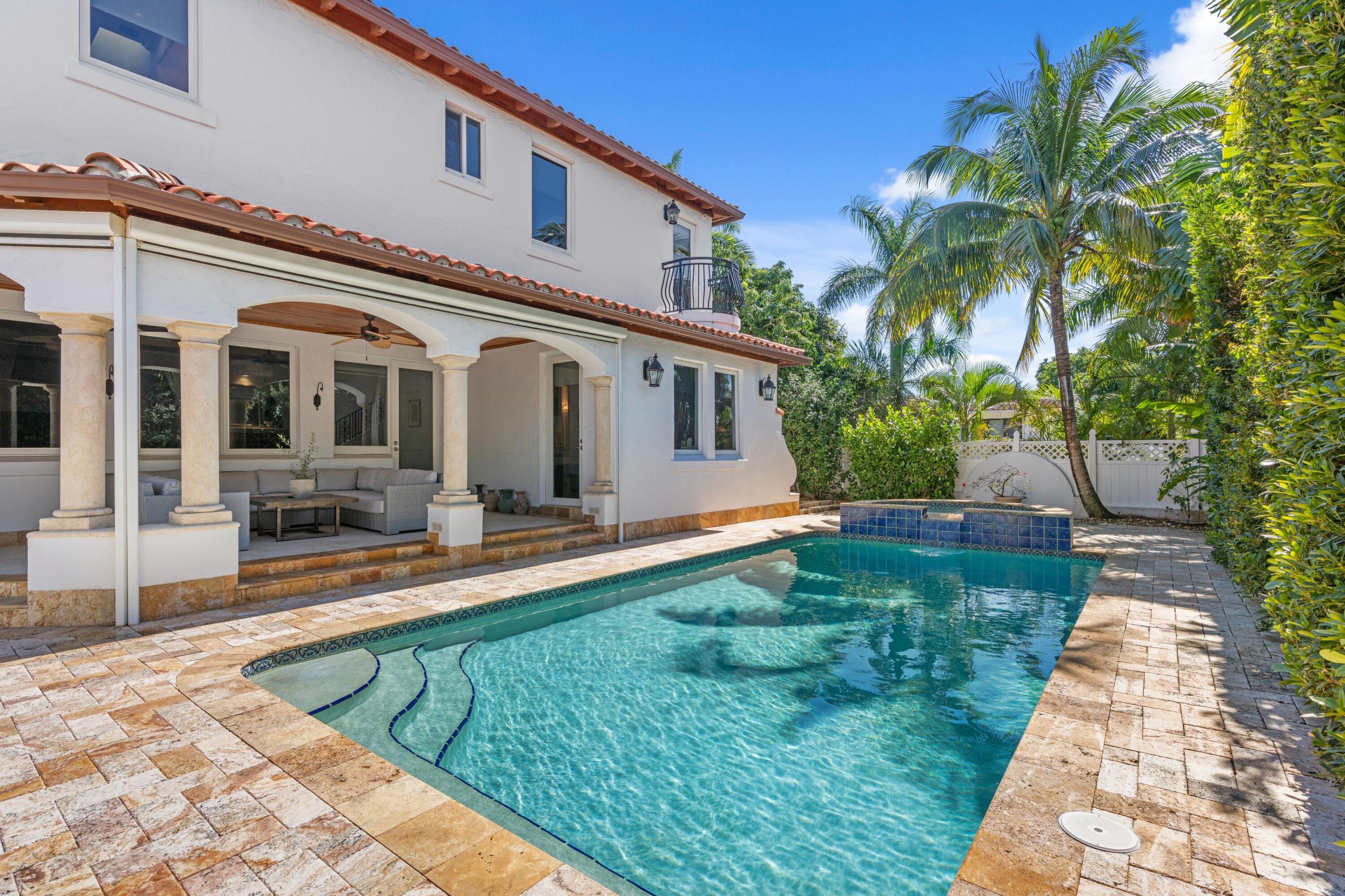 901 NW 4th, Boca Raton FL 33432