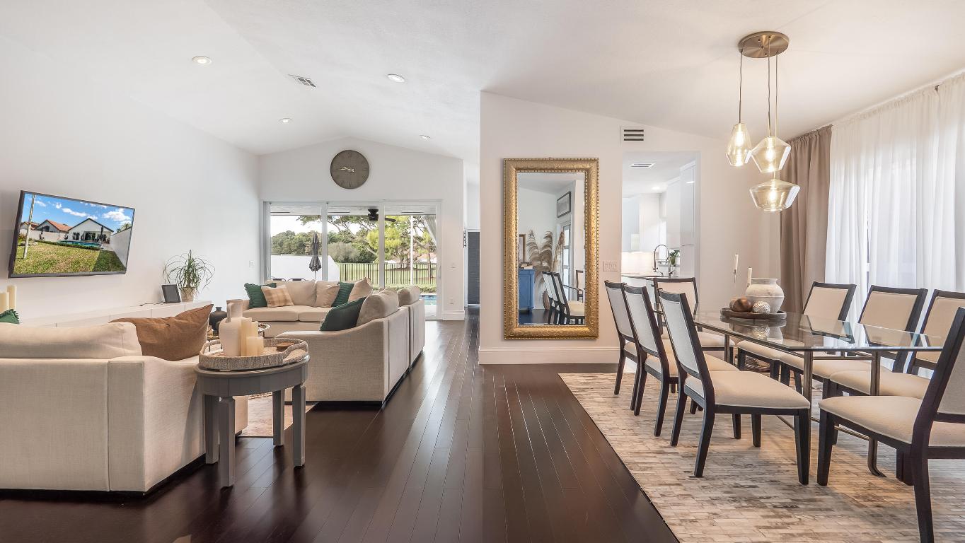 10208 Sunset Bend, Boca Raton FL 33428