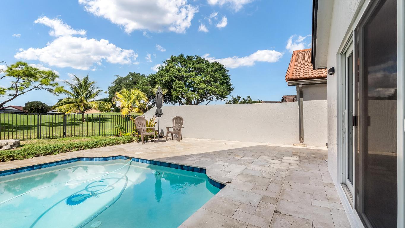 10208 Sunset Bend, Boca Raton FL 33428