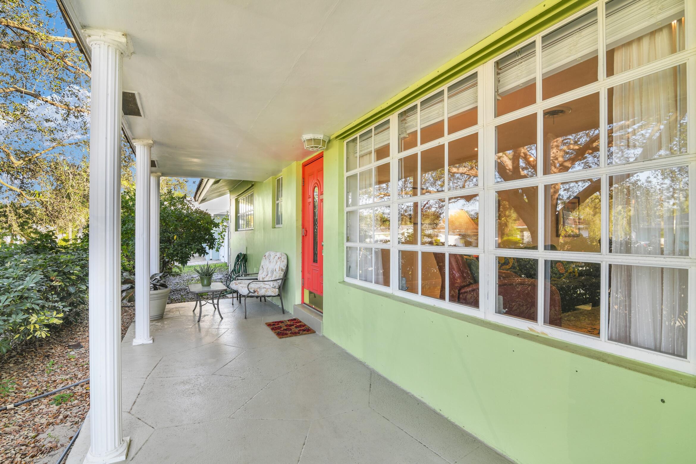 1290 SW 8th, Boca Raton FL 33486
