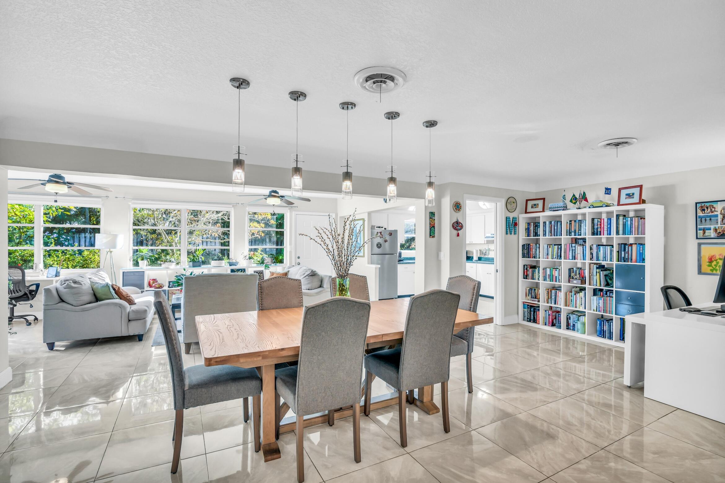 1290 SW 8th, Boca Raton FL 33486