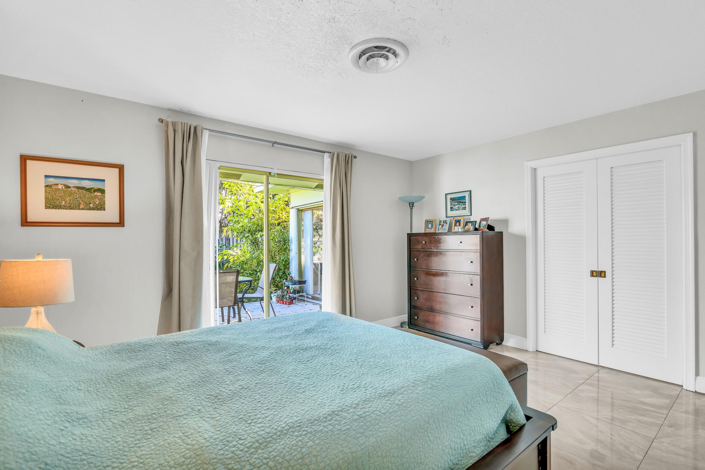 1290 SW 8th, Boca Raton FL 33486