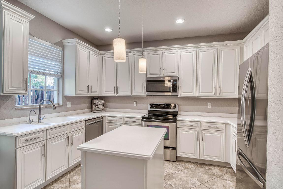 120 W Thatch Palm, Jupiter FL 33458