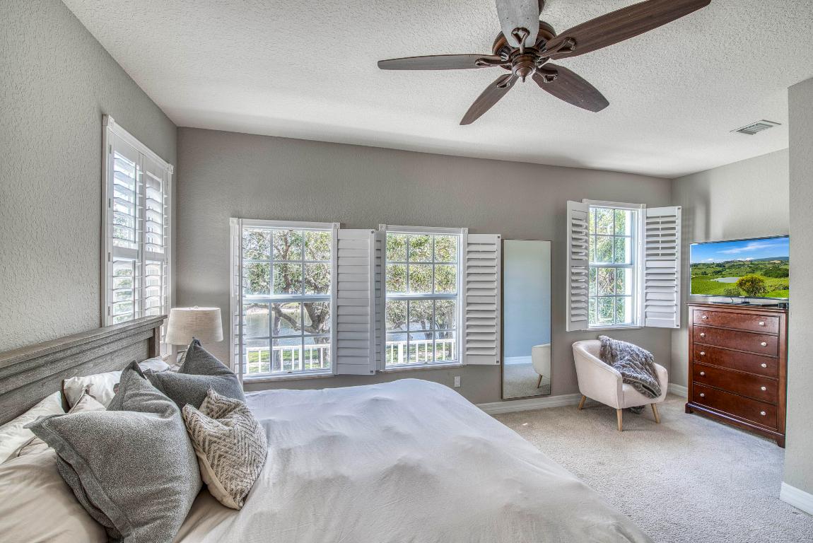 120 W Thatch Palm, Jupiter FL 33458
