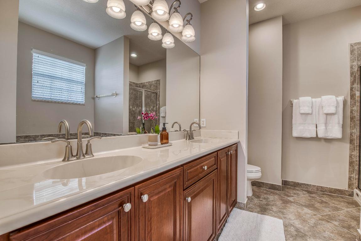 120 W Thatch Palm, Jupiter FL 33458