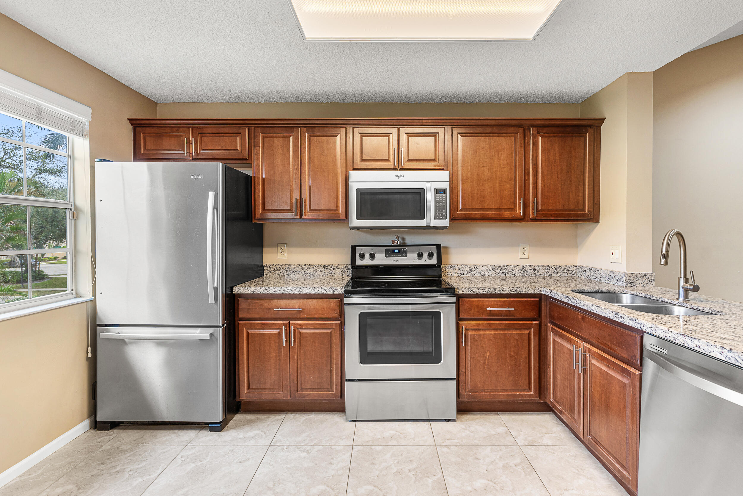 6626 Via Regina, Boca Raton FL 33433