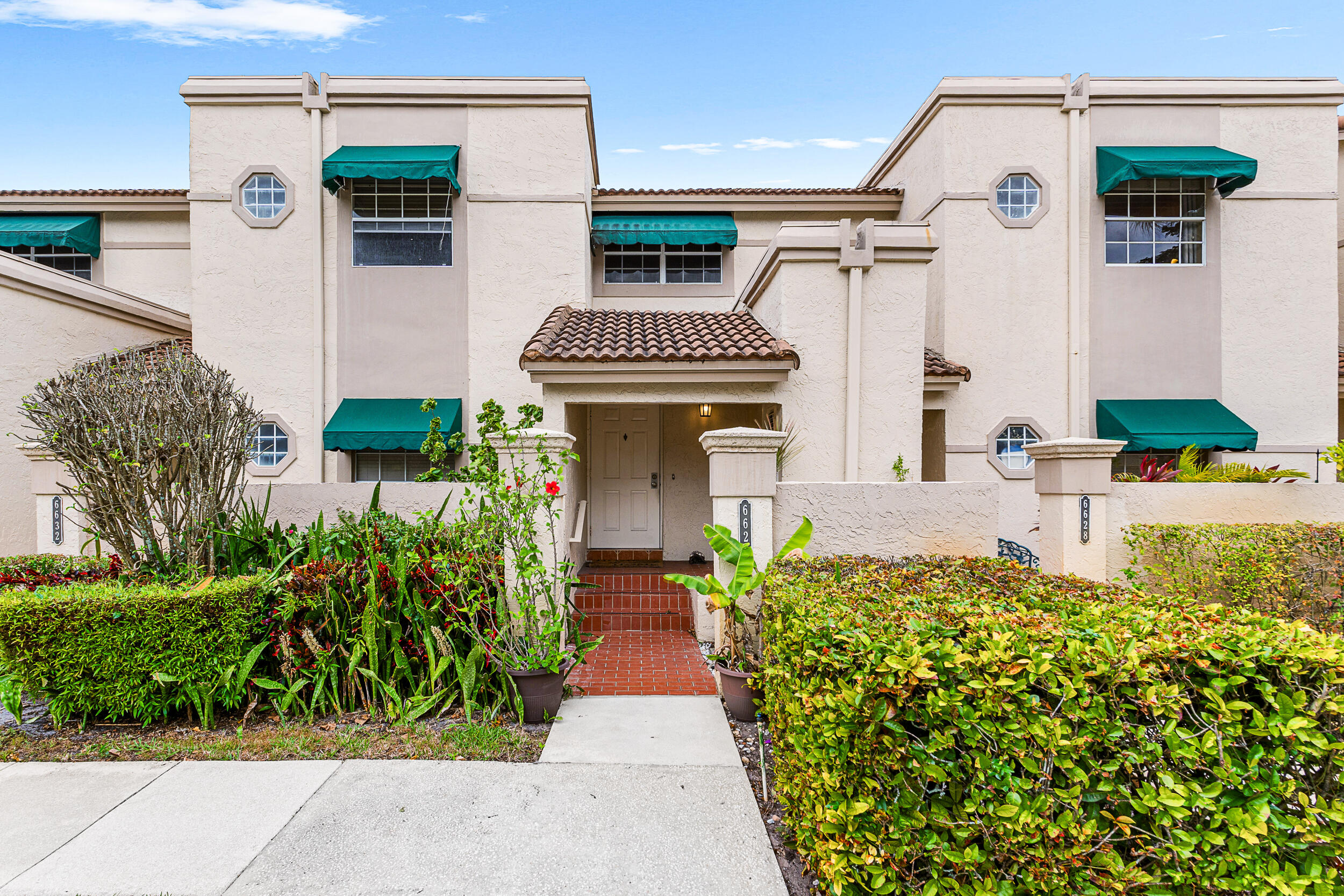 6626 Via Regina, Boca Raton FL 33433