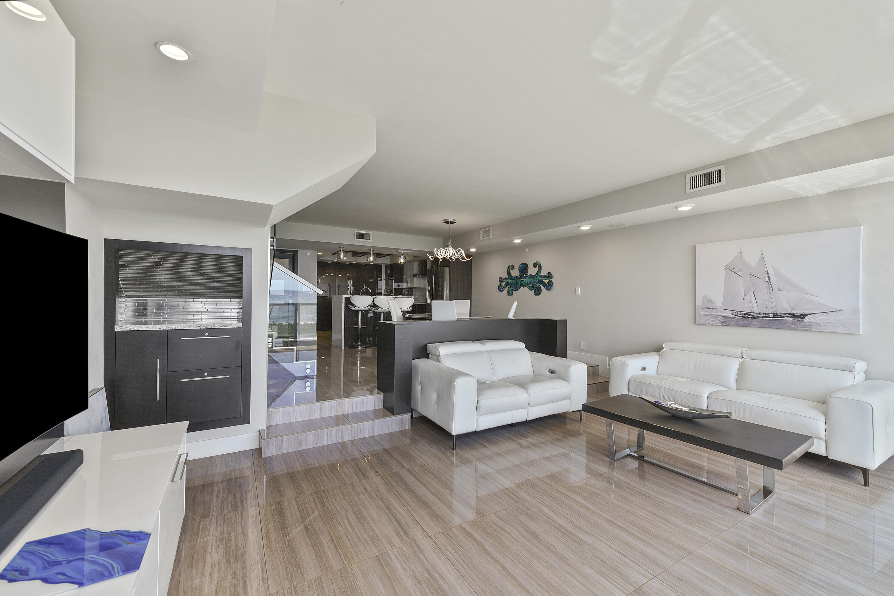 3115 S Ocean #103, Highland Beach FL 33487