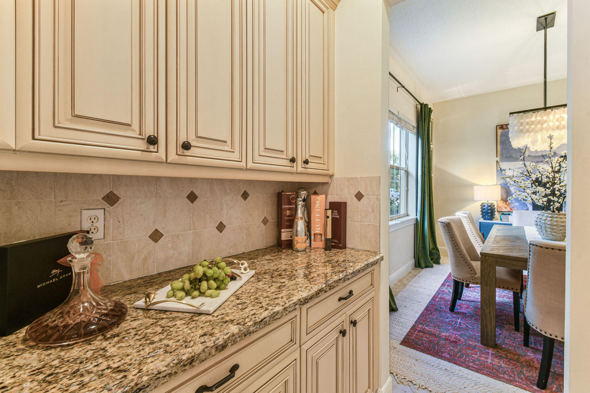 256 W Bay Cedar, Jupiter FL 33458
