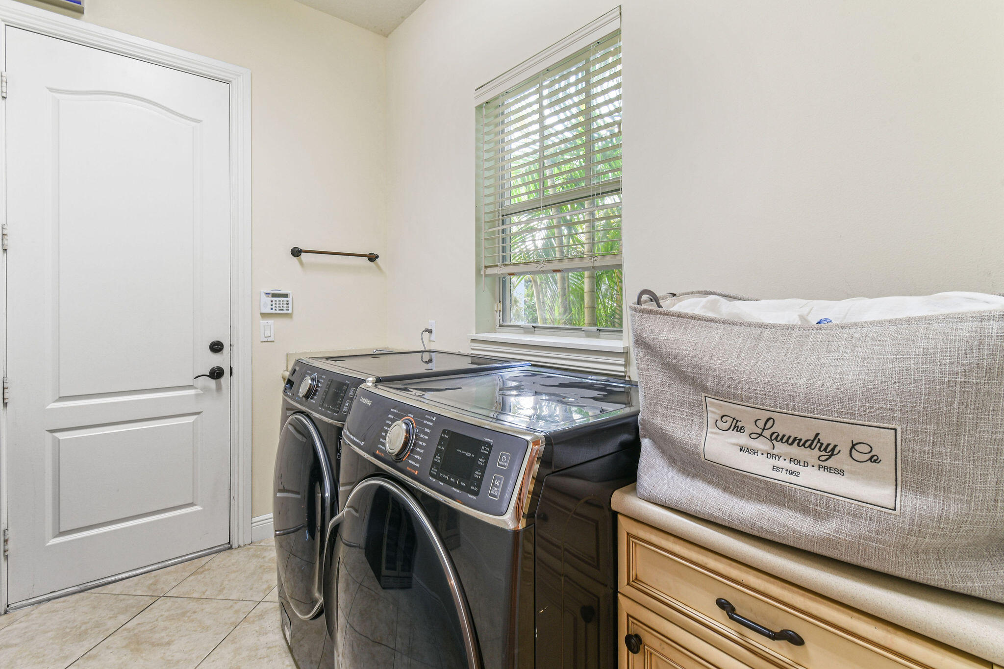 256 W Bay Cedar, Jupiter FL 33458