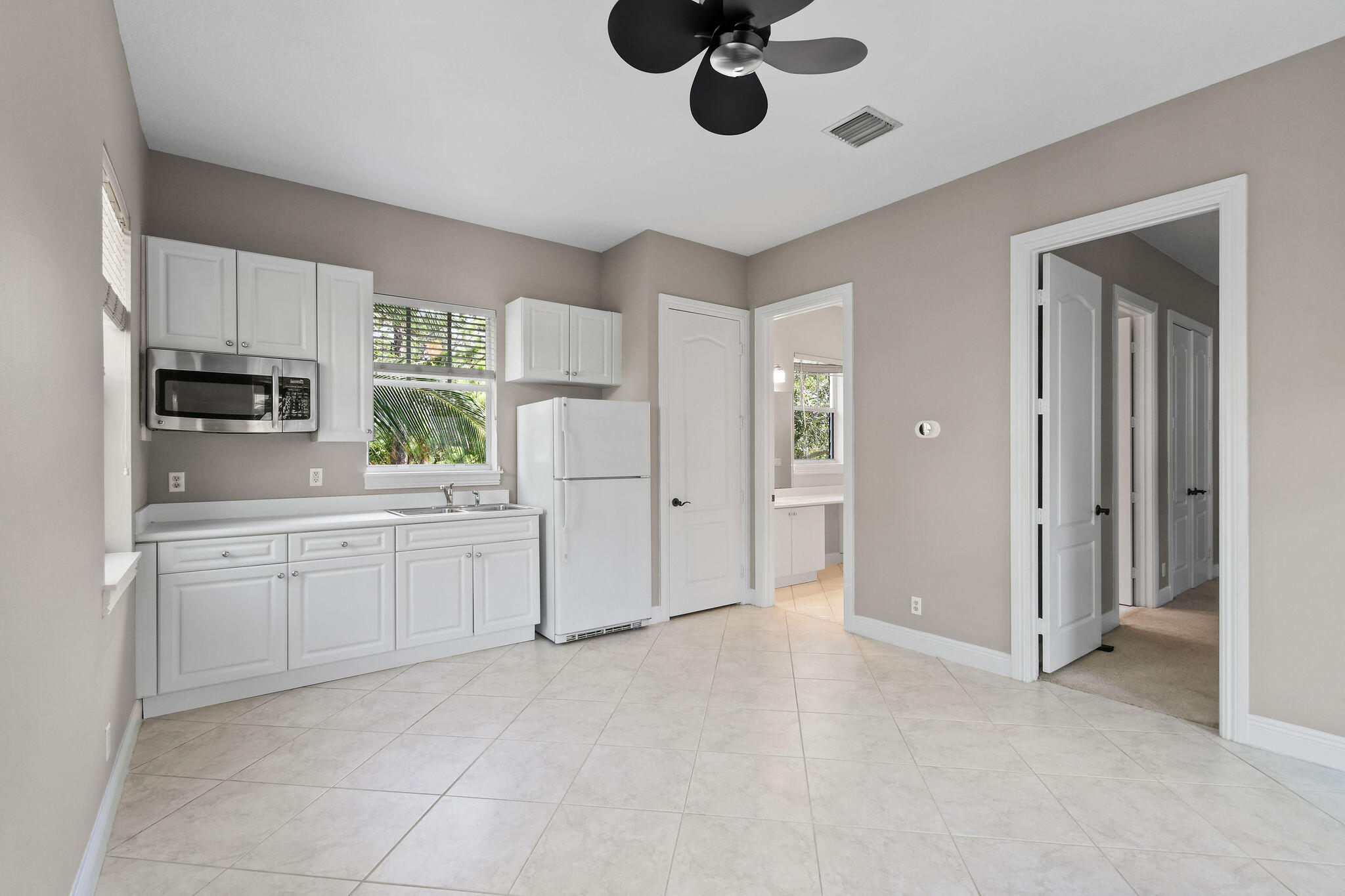 256 W Bay Cedar, Jupiter FL 33458