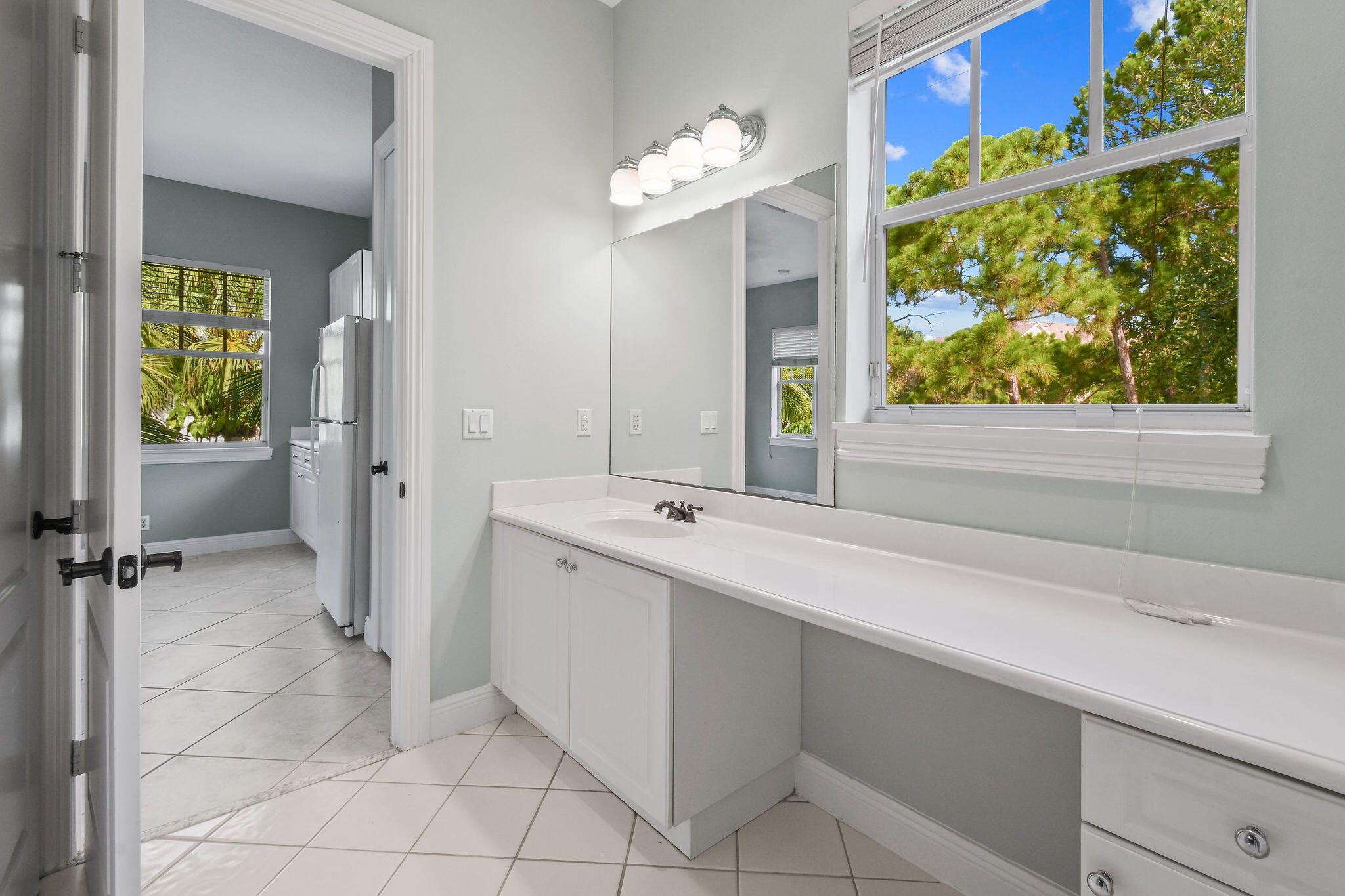 256 W Bay Cedar, Jupiter FL 33458