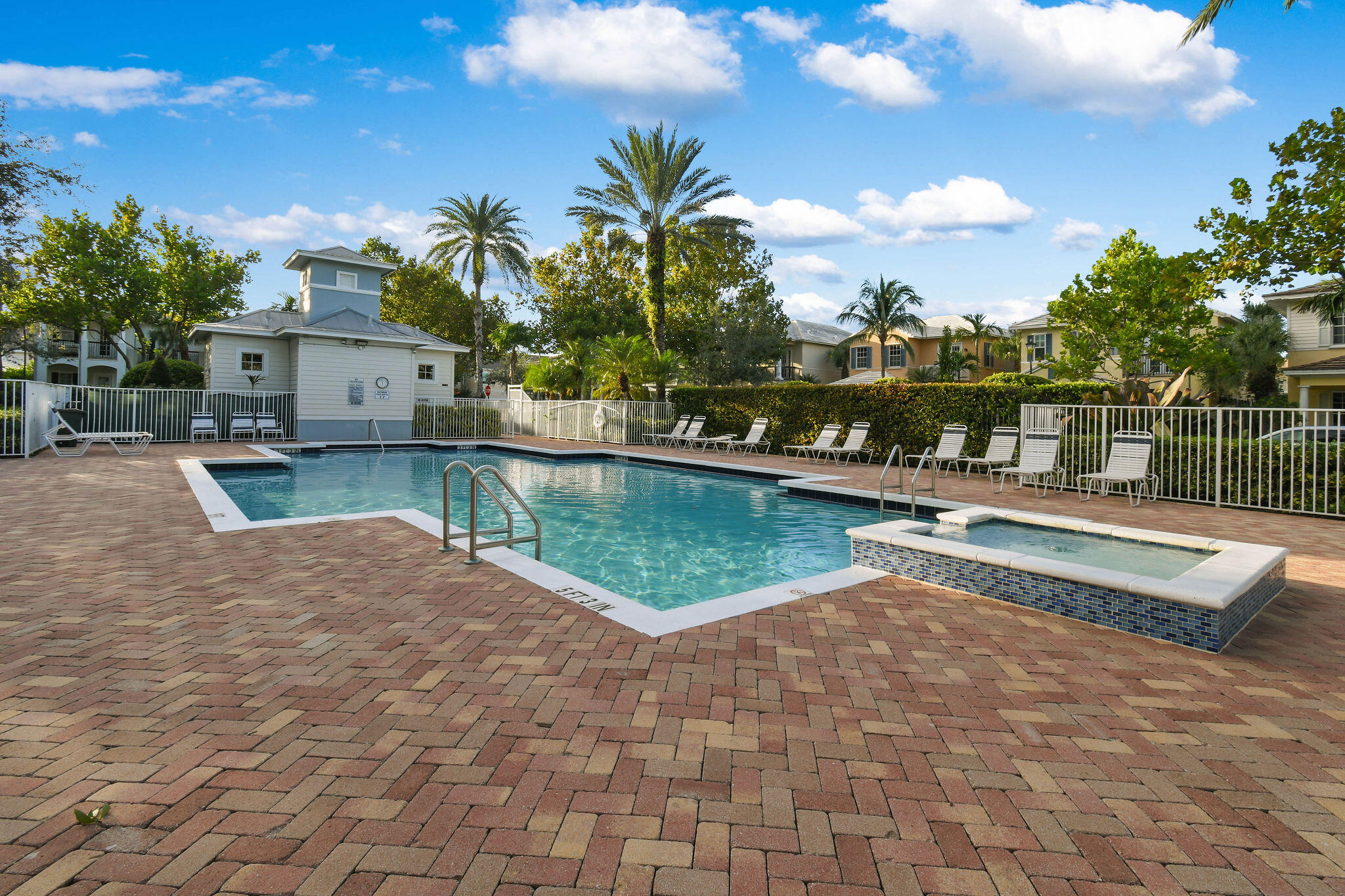 256 W Bay Cedar, Jupiter FL 33458