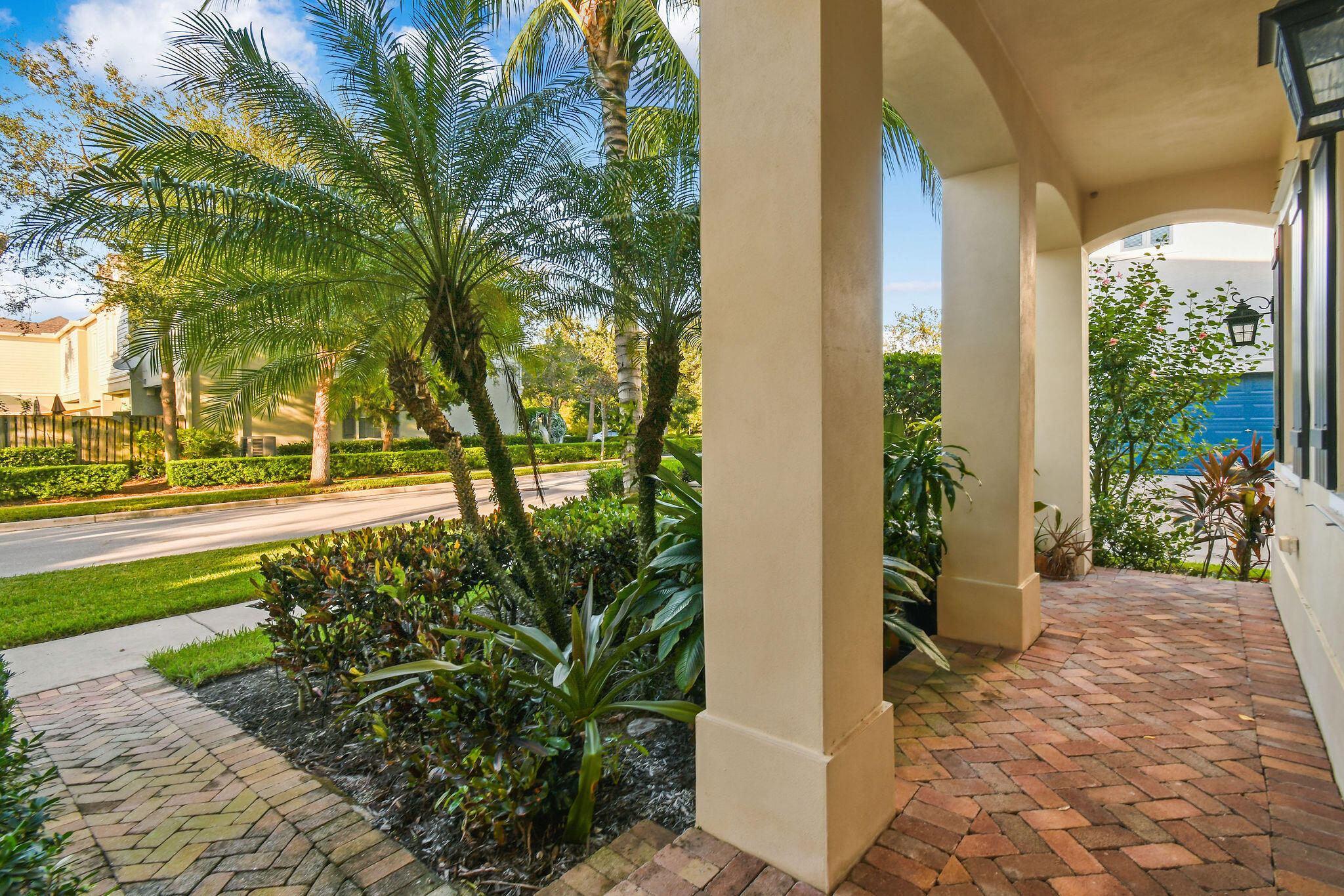 256 W Bay Cedar, Jupiter FL 33458