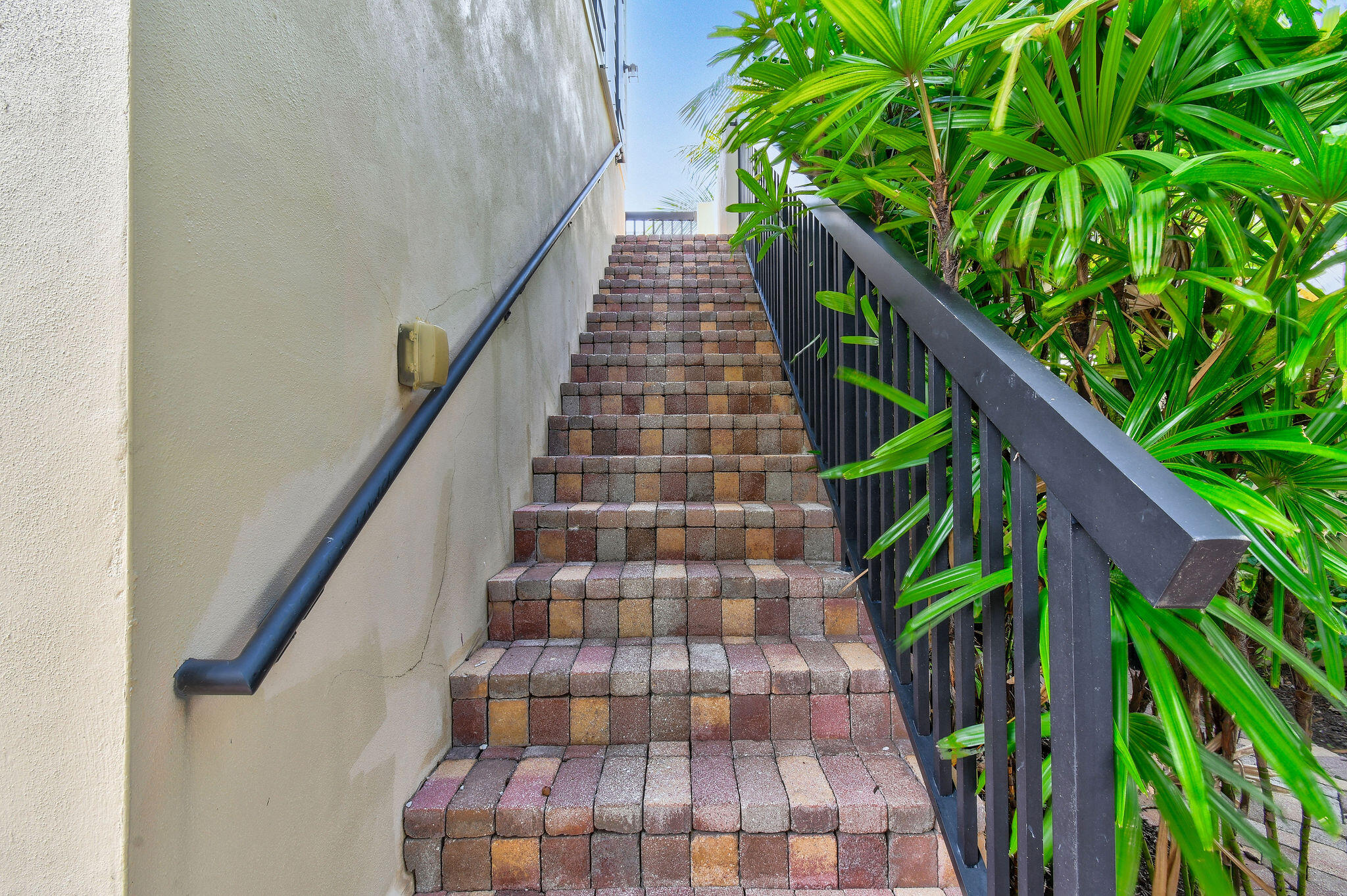 256 W Bay Cedar, Jupiter FL 33458