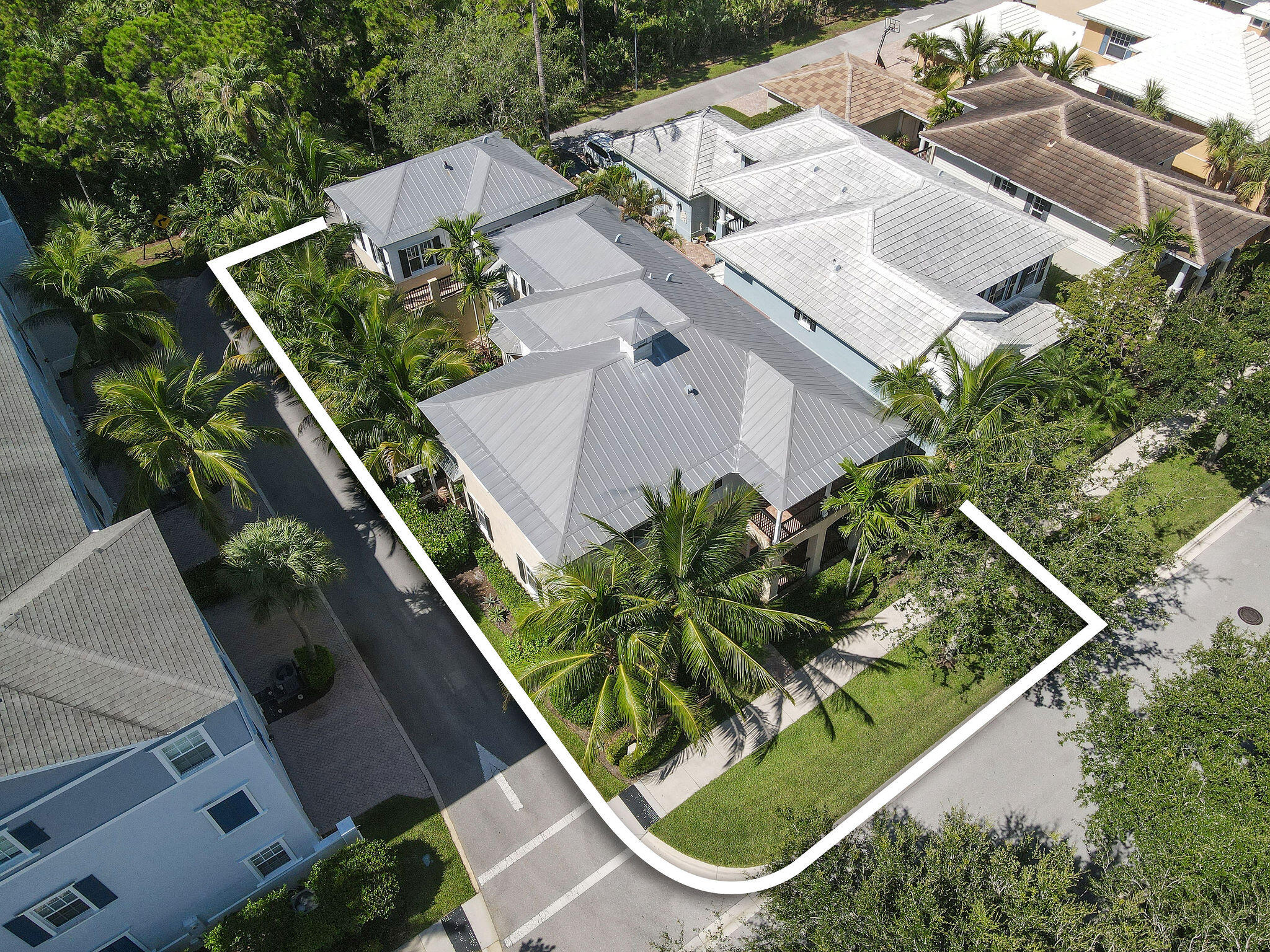 256 W Bay Cedar, Jupiter FL 33458
