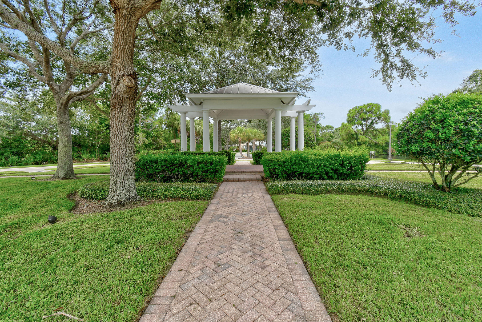 256 W Bay Cedar, Jupiter FL 33458