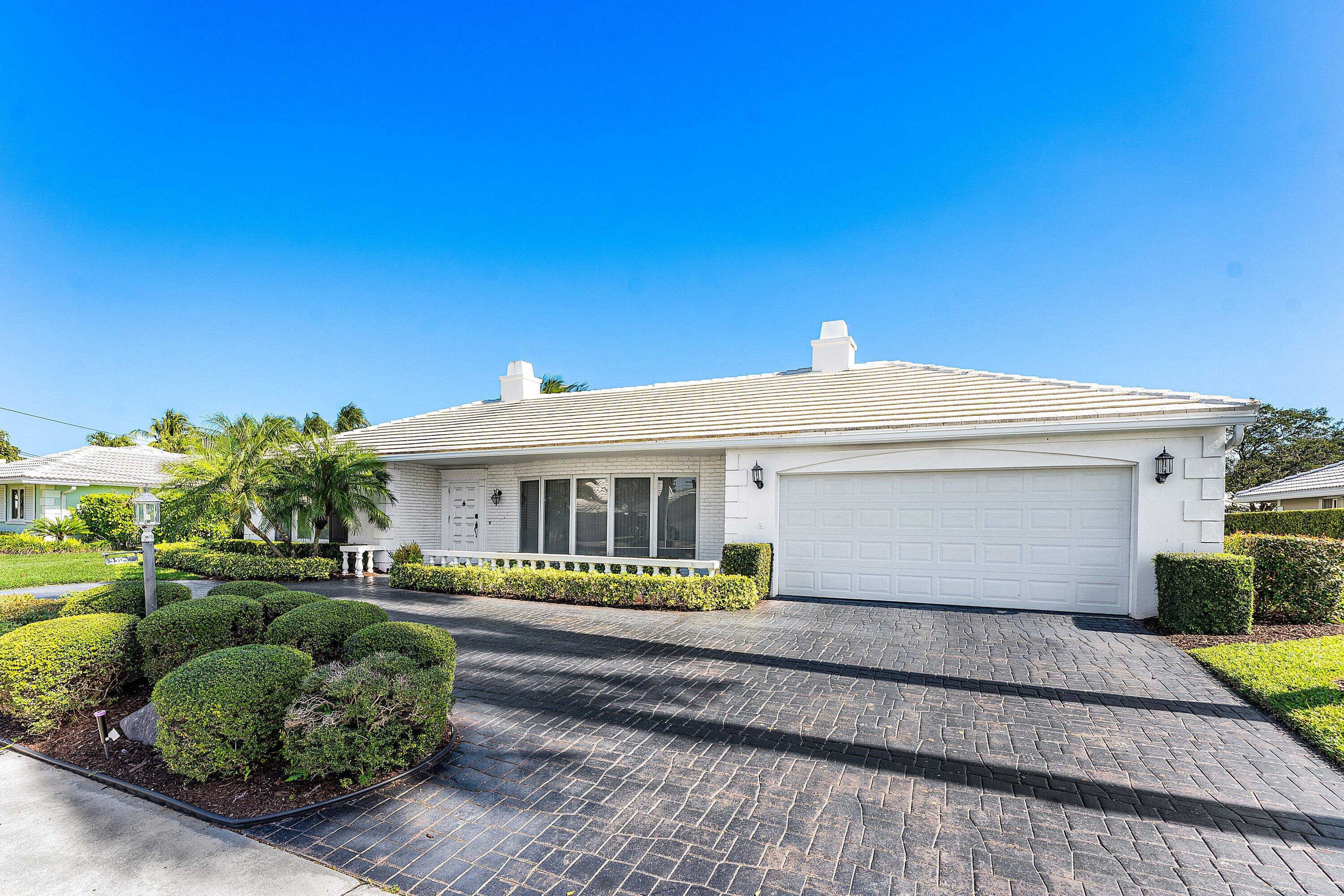 950 SW Mulberry, Boca Raton FL 33486