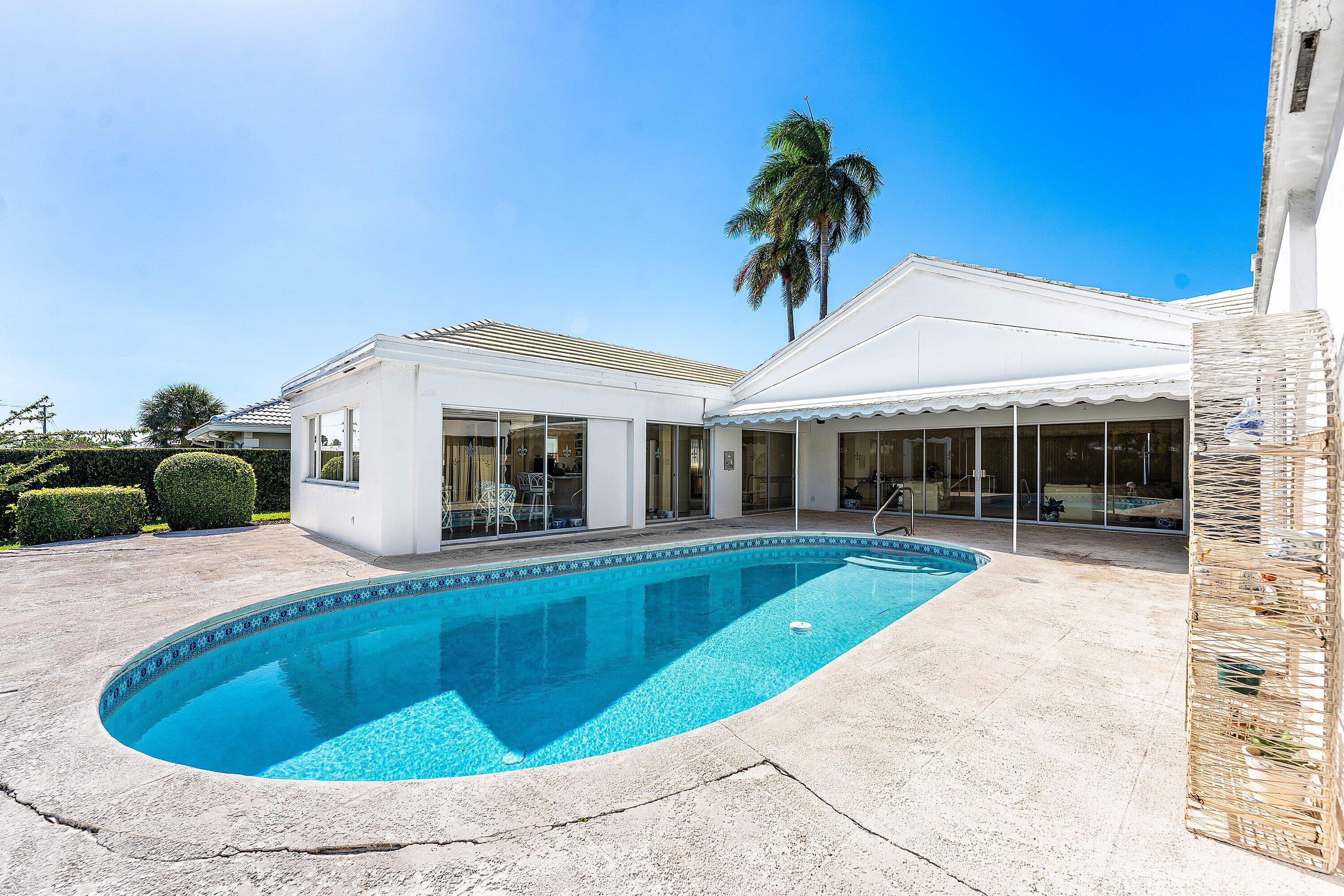 950 SW Mulberry, Boca Raton FL 33486