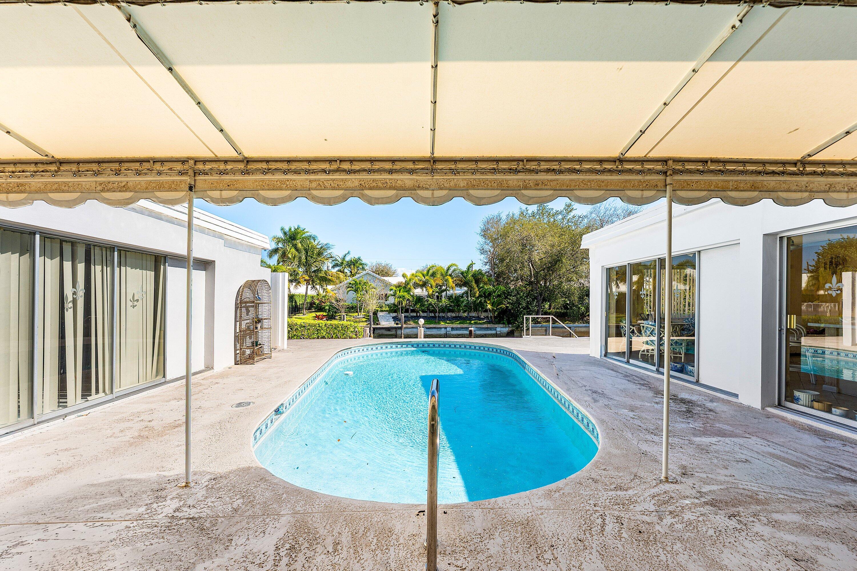 950 SW Mulberry, Boca Raton FL 33486